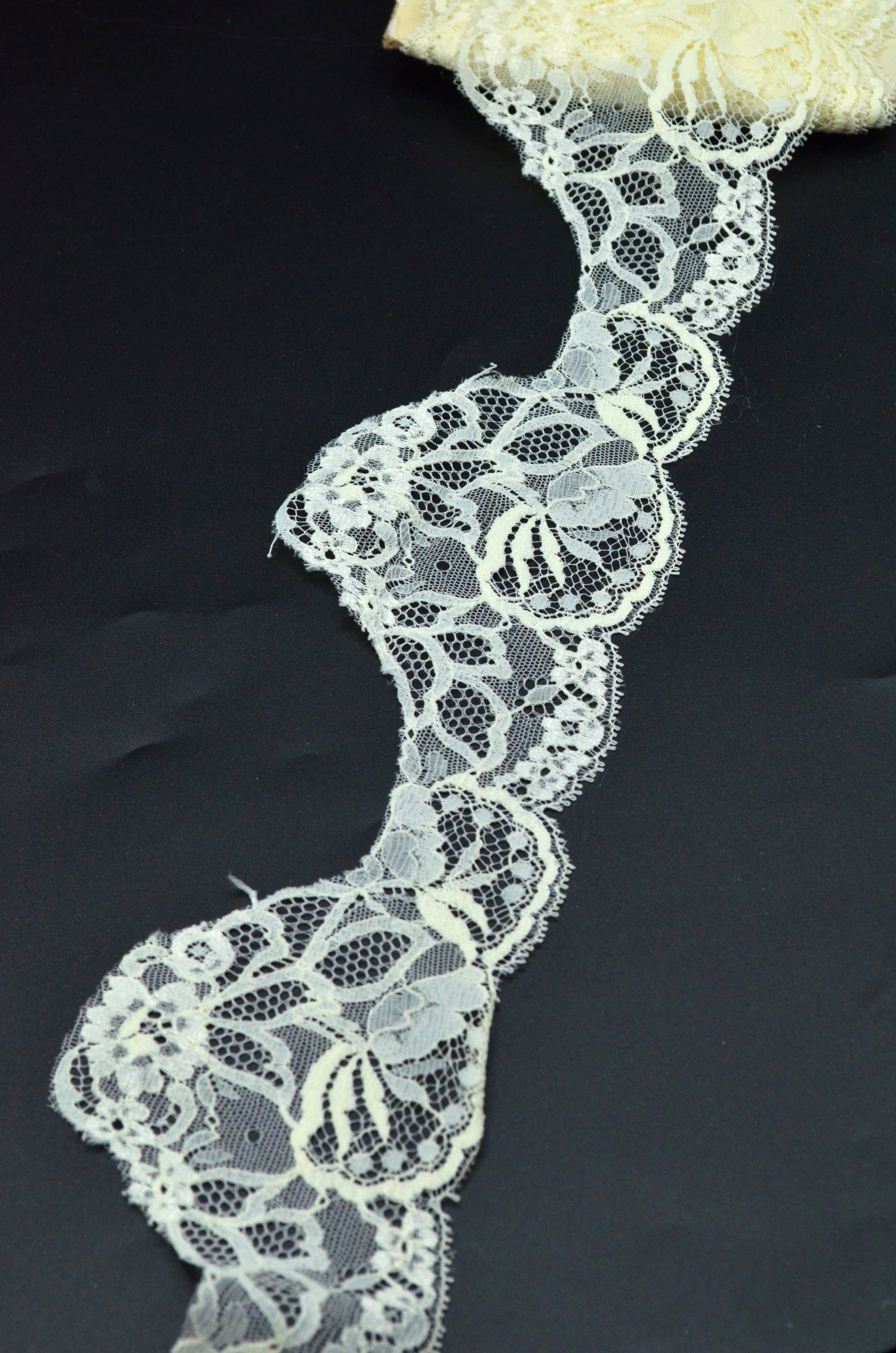 Dantela 9cm, Crem