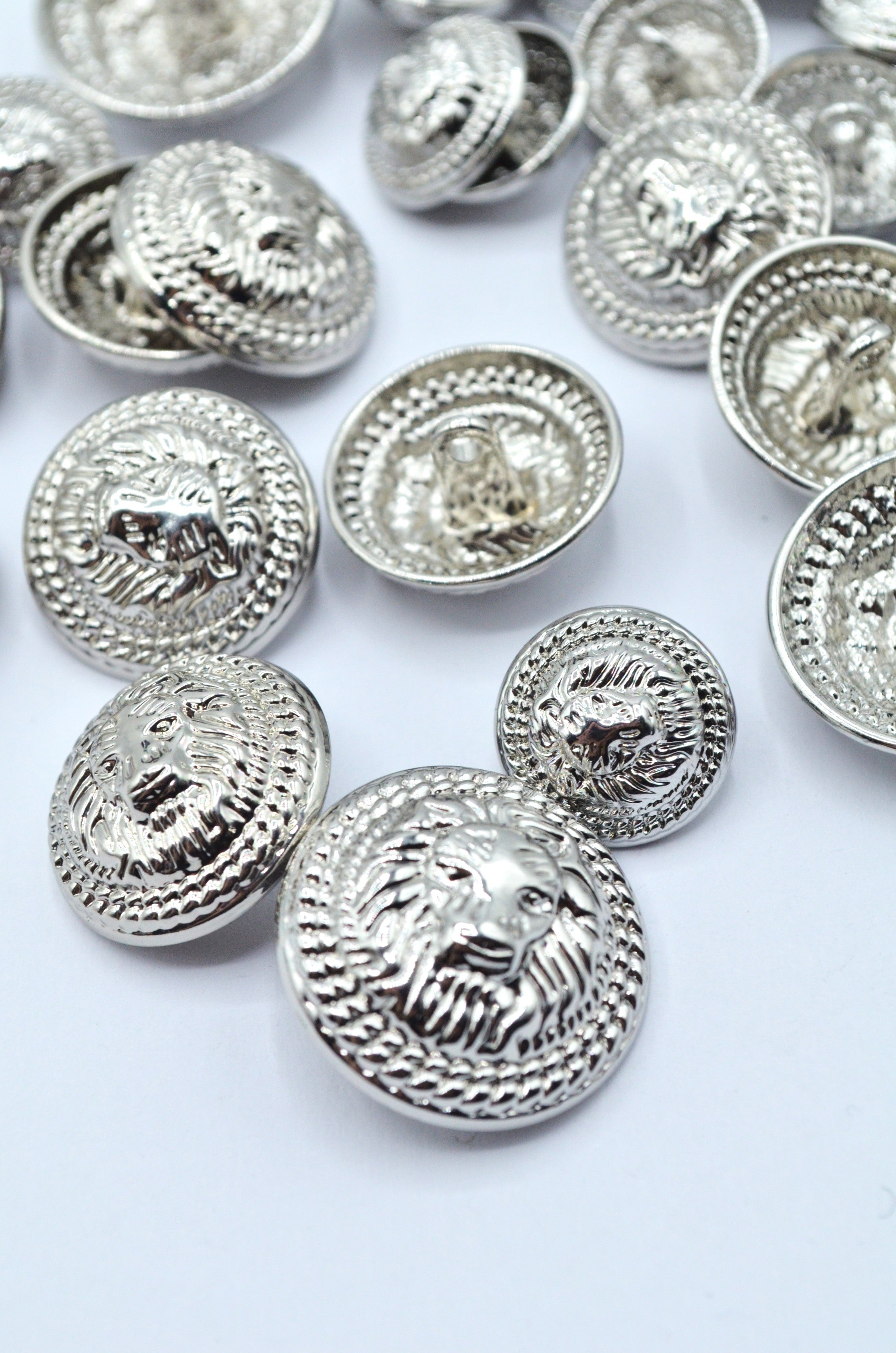 Nasturi Metalici Argintii