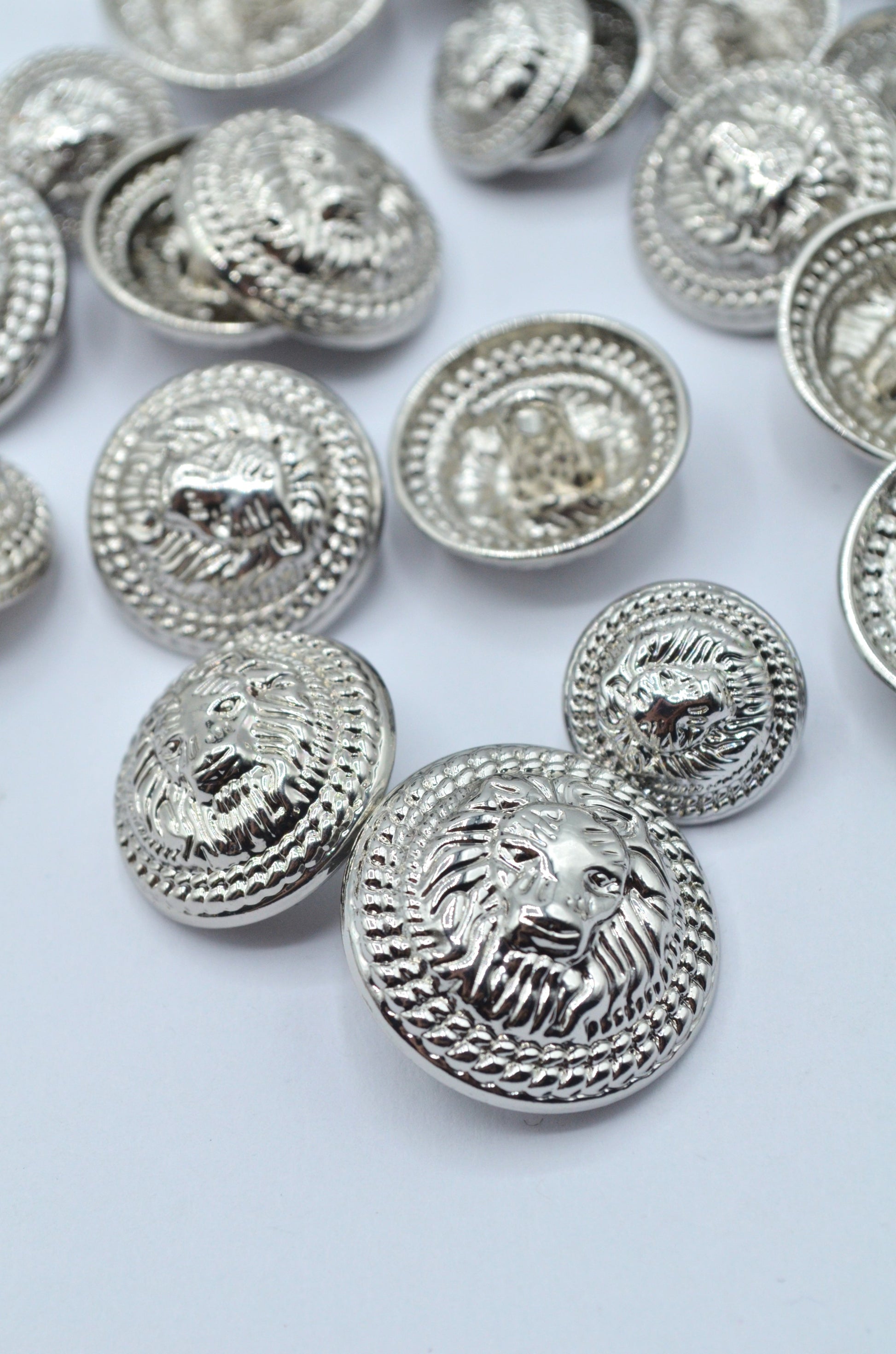 Nasturi Metalici Argintii