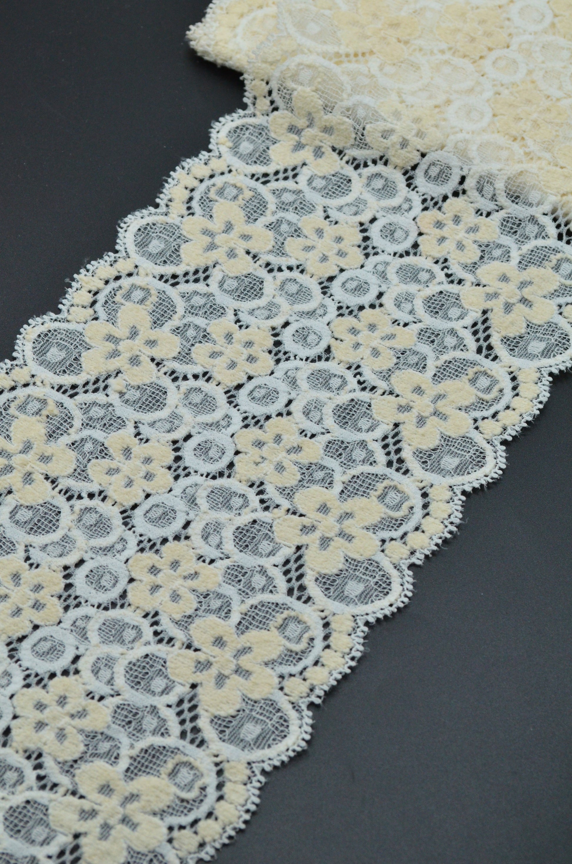 Dantela Elastica 14cm, Crem