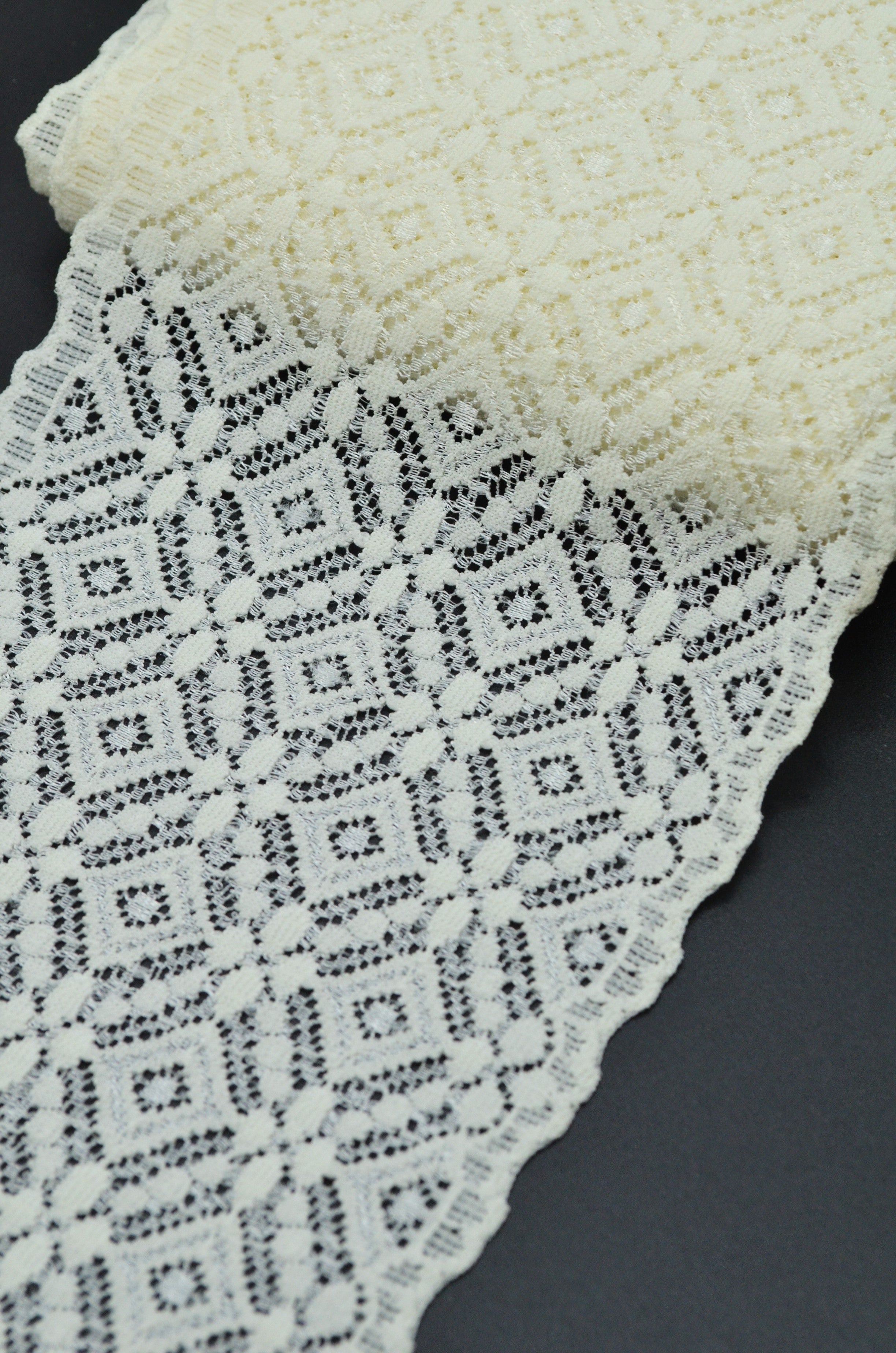 Dantela Elastica 13.50cm, Crem