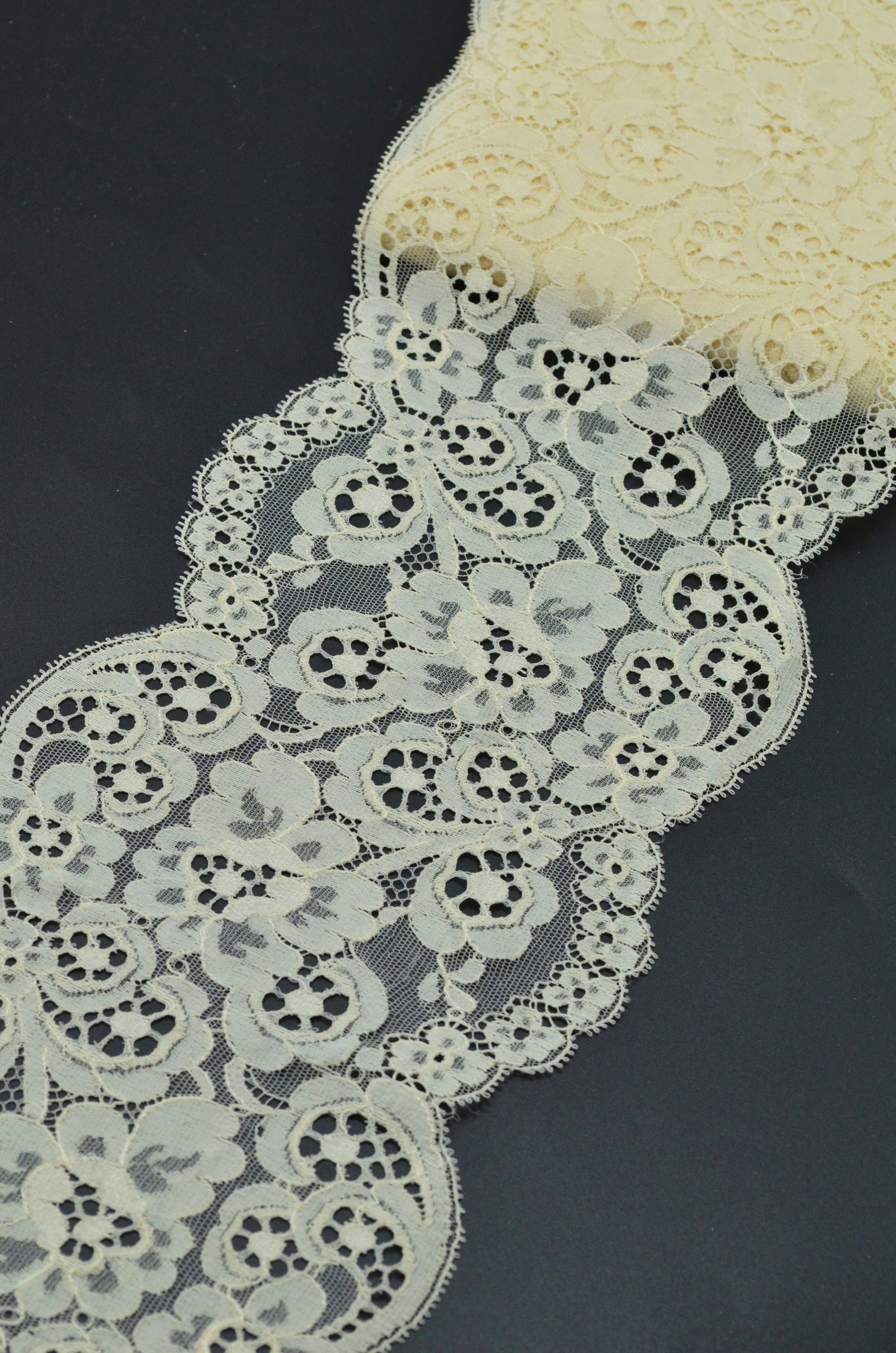 Dantela 14cm, Crem