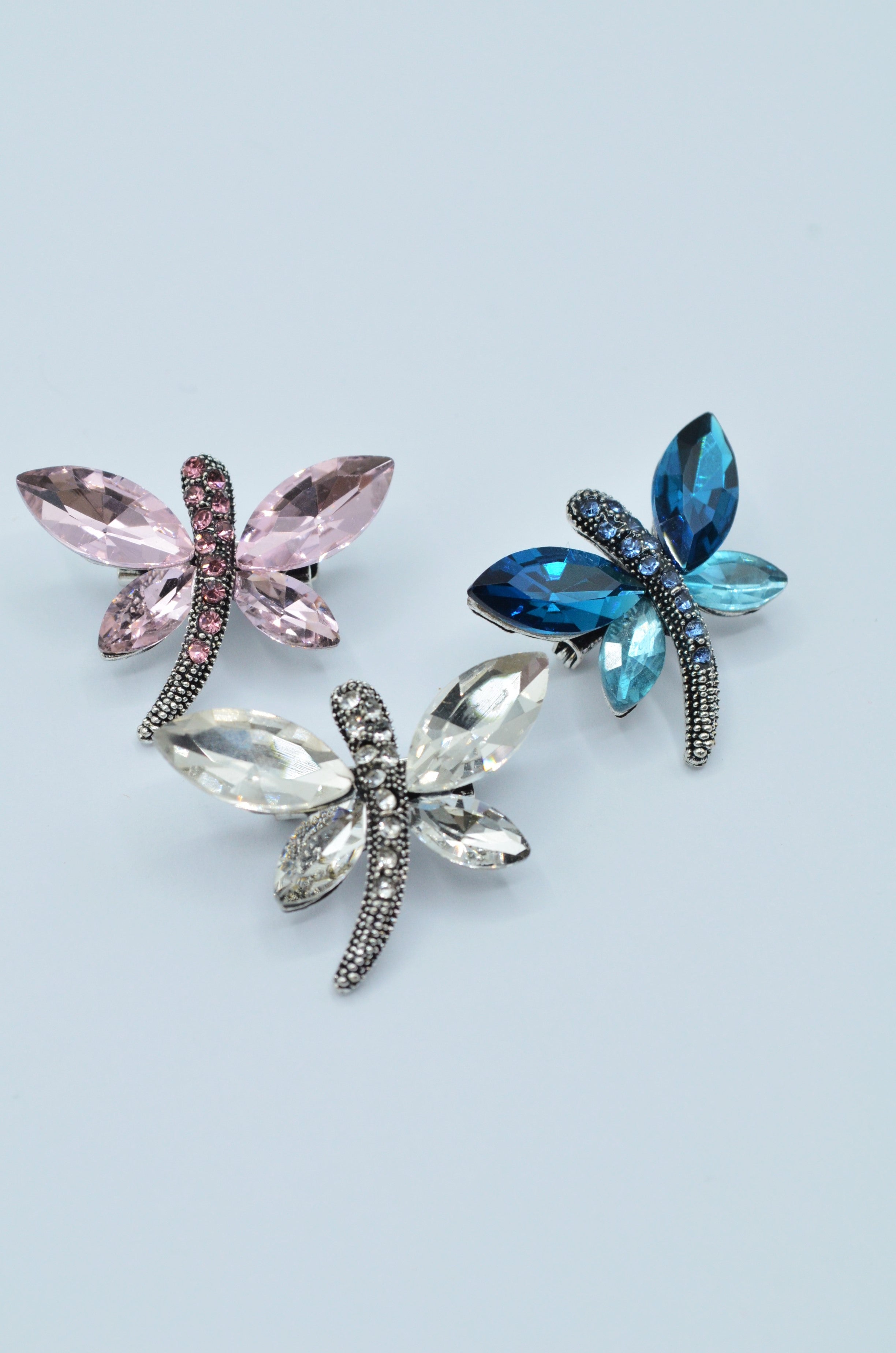 Brosa Fluture 23x30mm, Pret/Buc