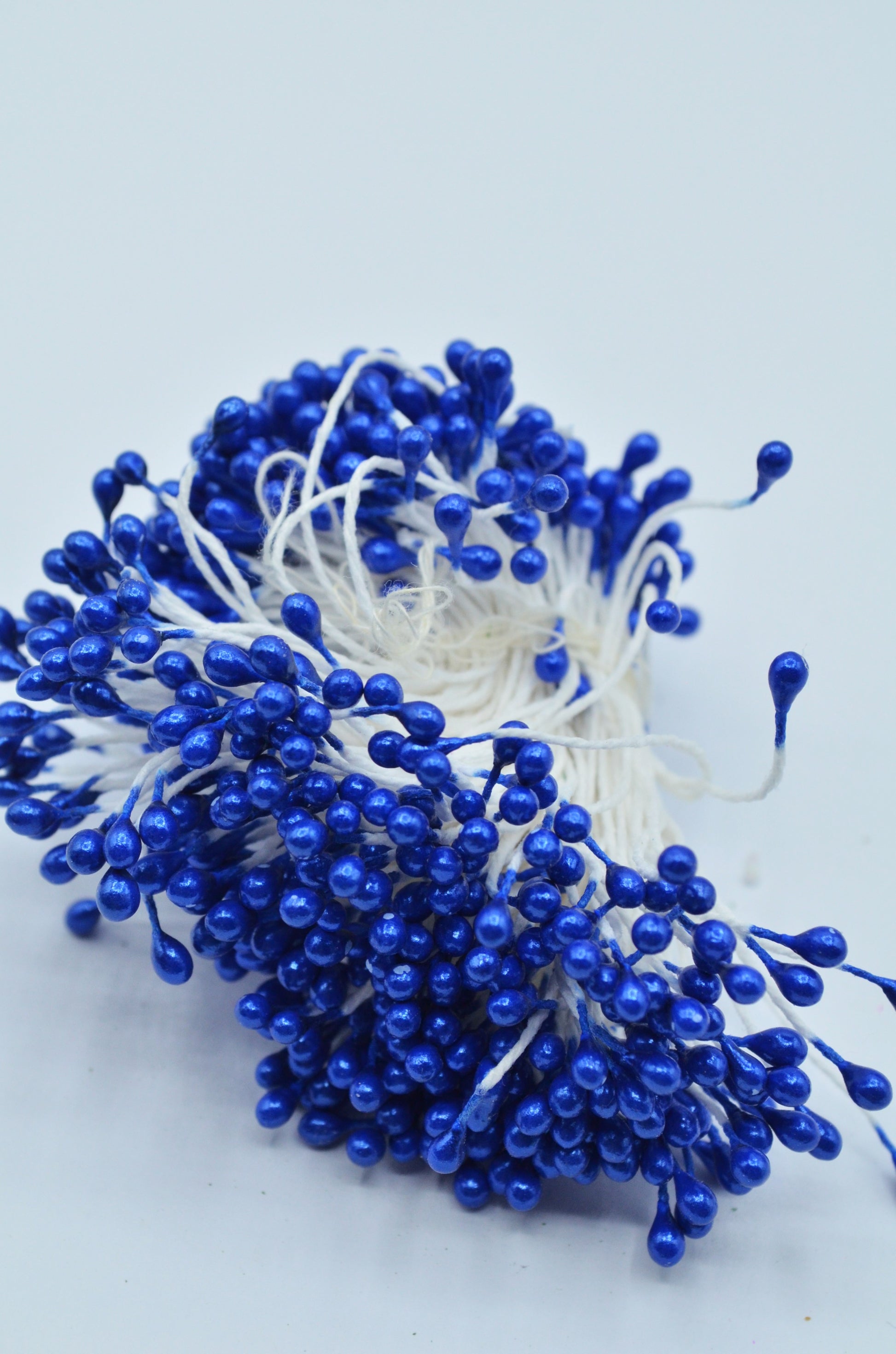 Stamine 2mm Perlate, set/140buc