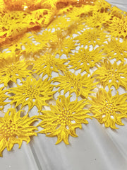 Broderie Sparta, Galben