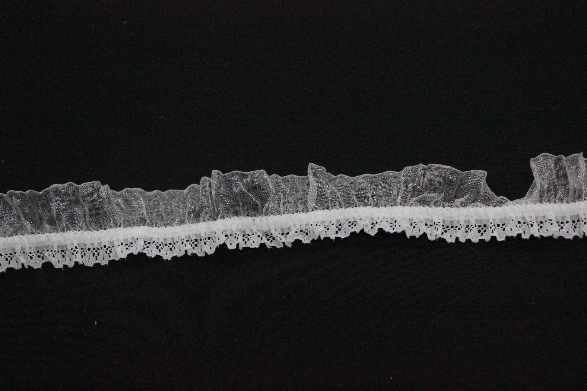 Elastic Cu Volane Din Dantela Si Organza, 3cm
