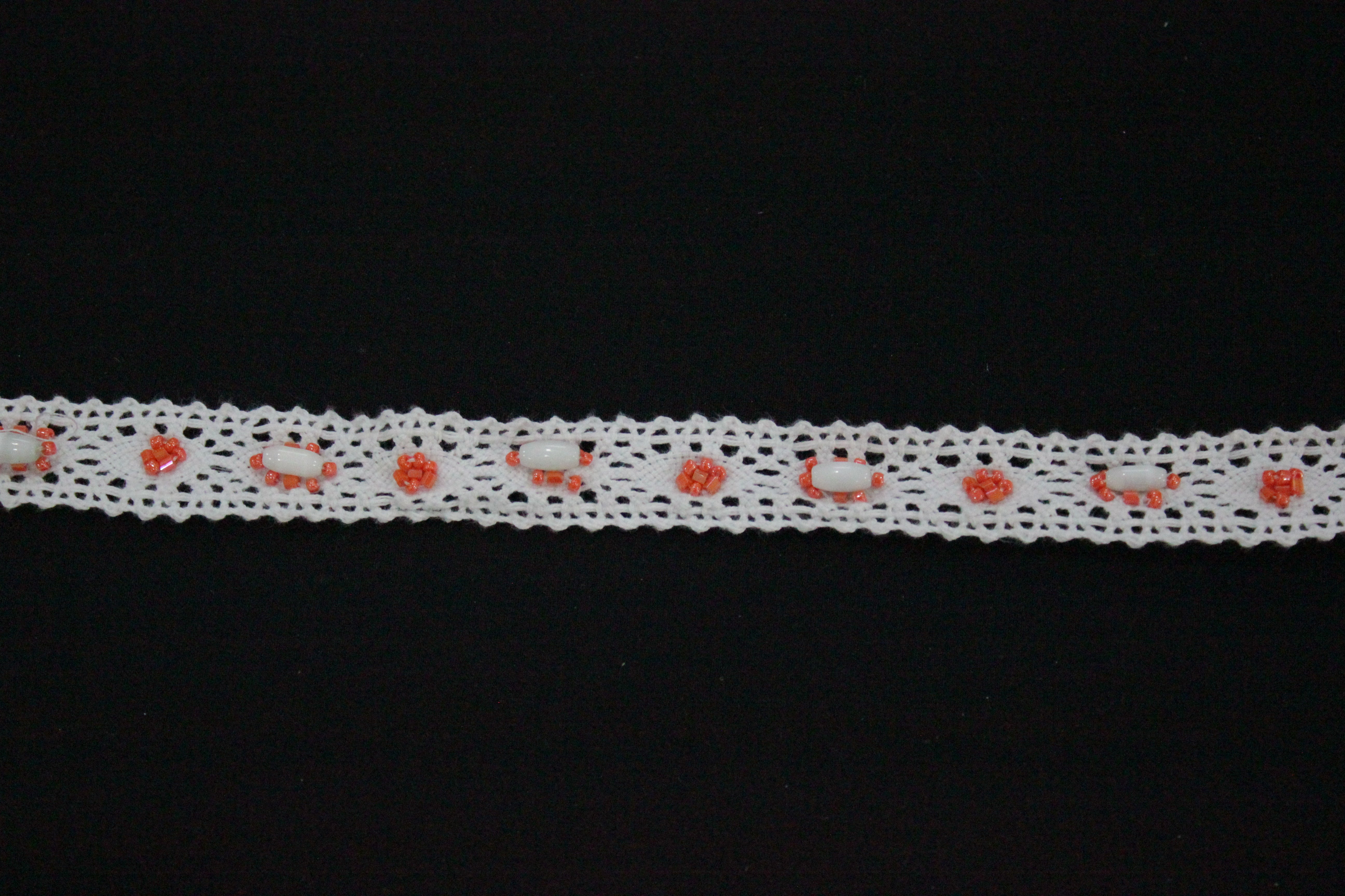 Dantela De Bumbac Cu Margele. 20mm