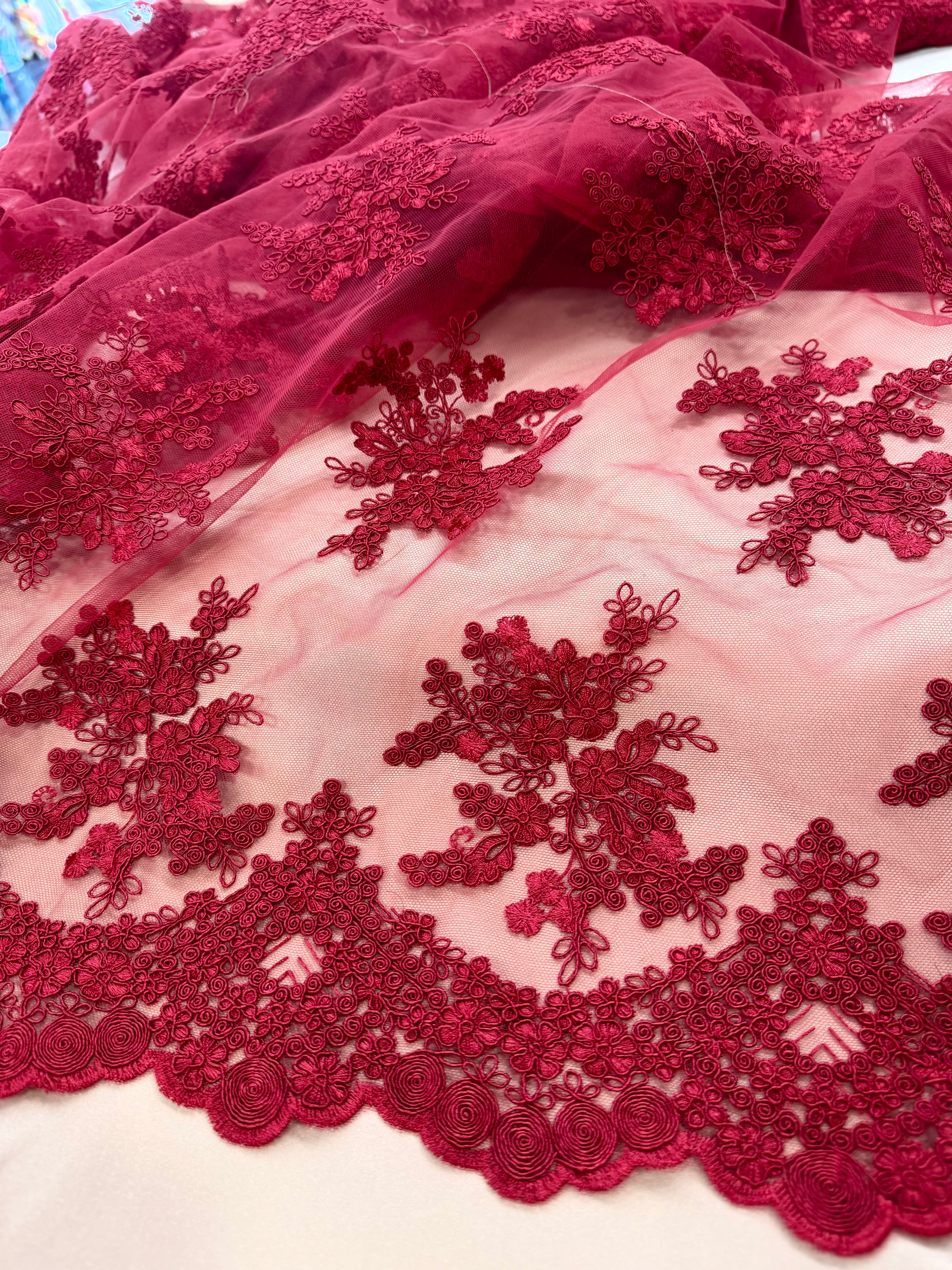 Broderie Pe Tull Visinie
