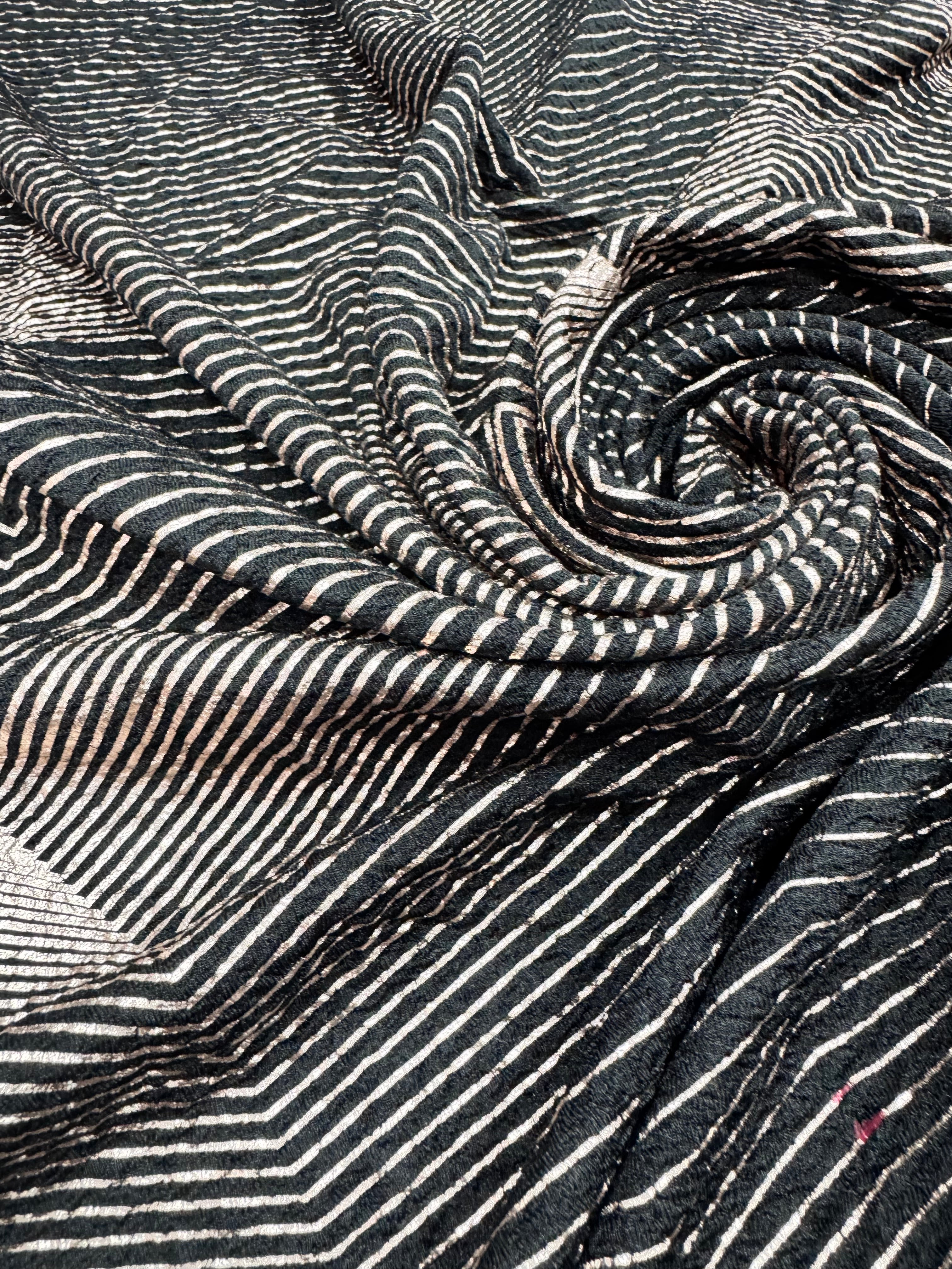 Lurex negru cu auriu