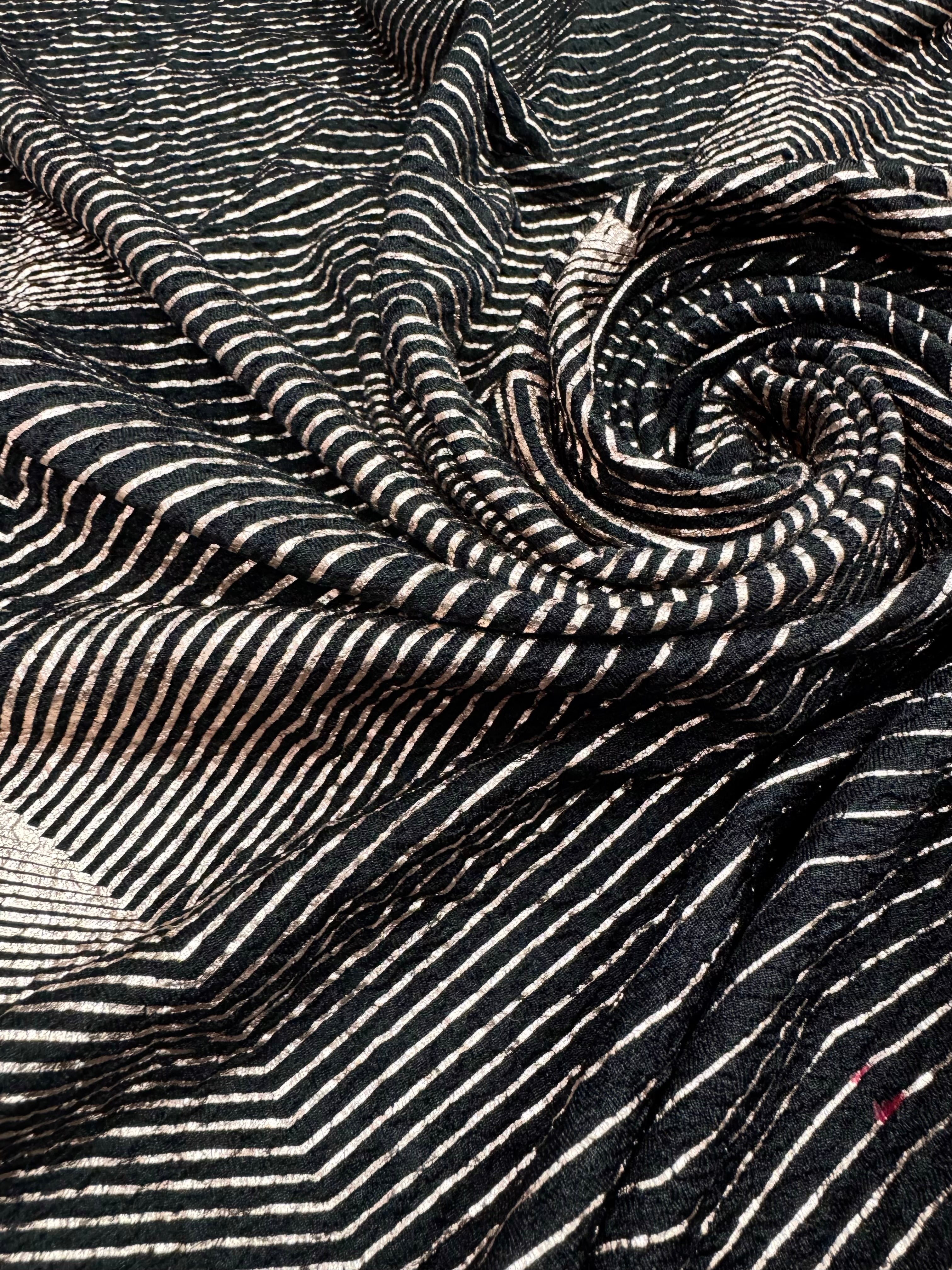 Lurex negru cu auriu