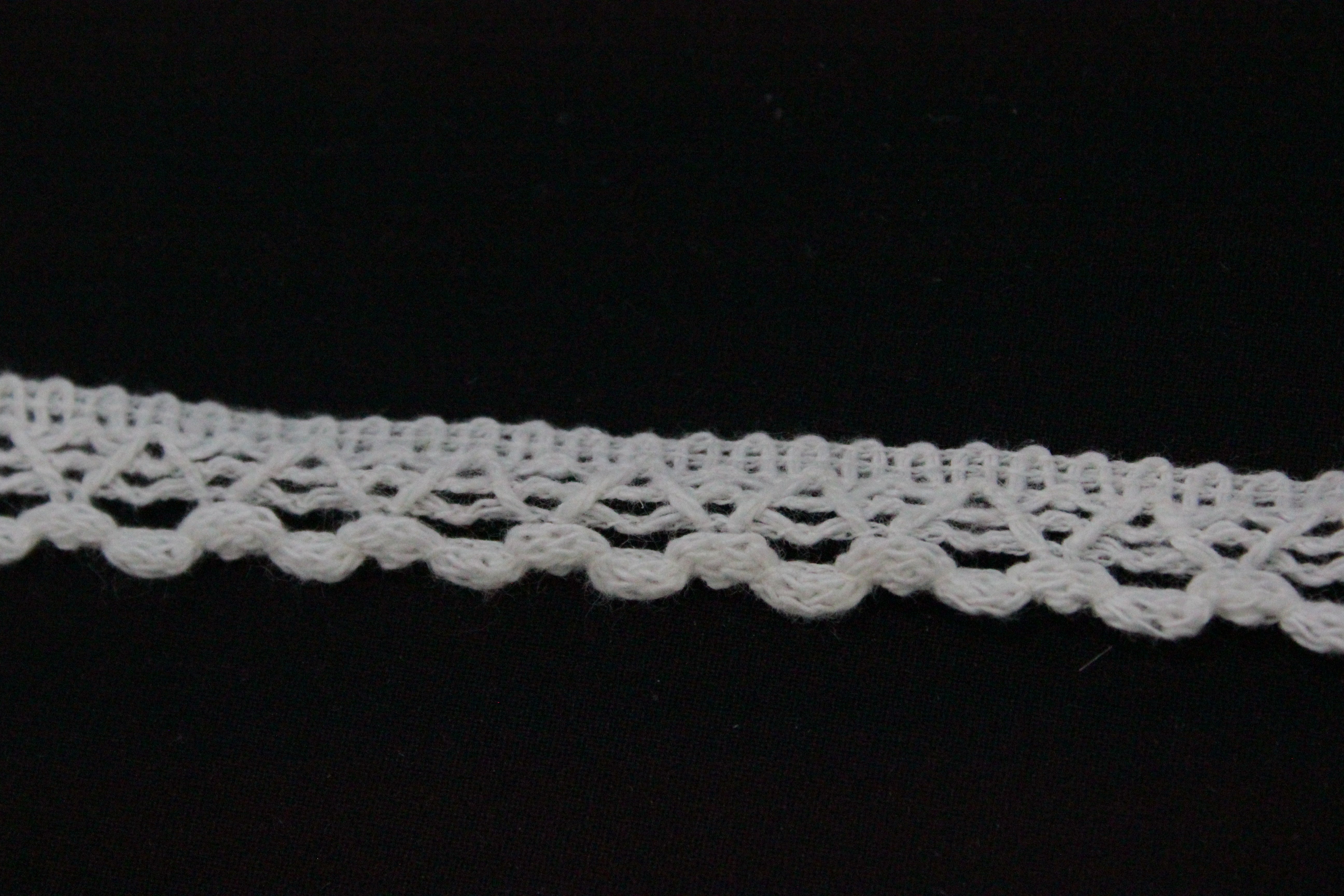 Dantela De Bumbac 13mm, Alb
