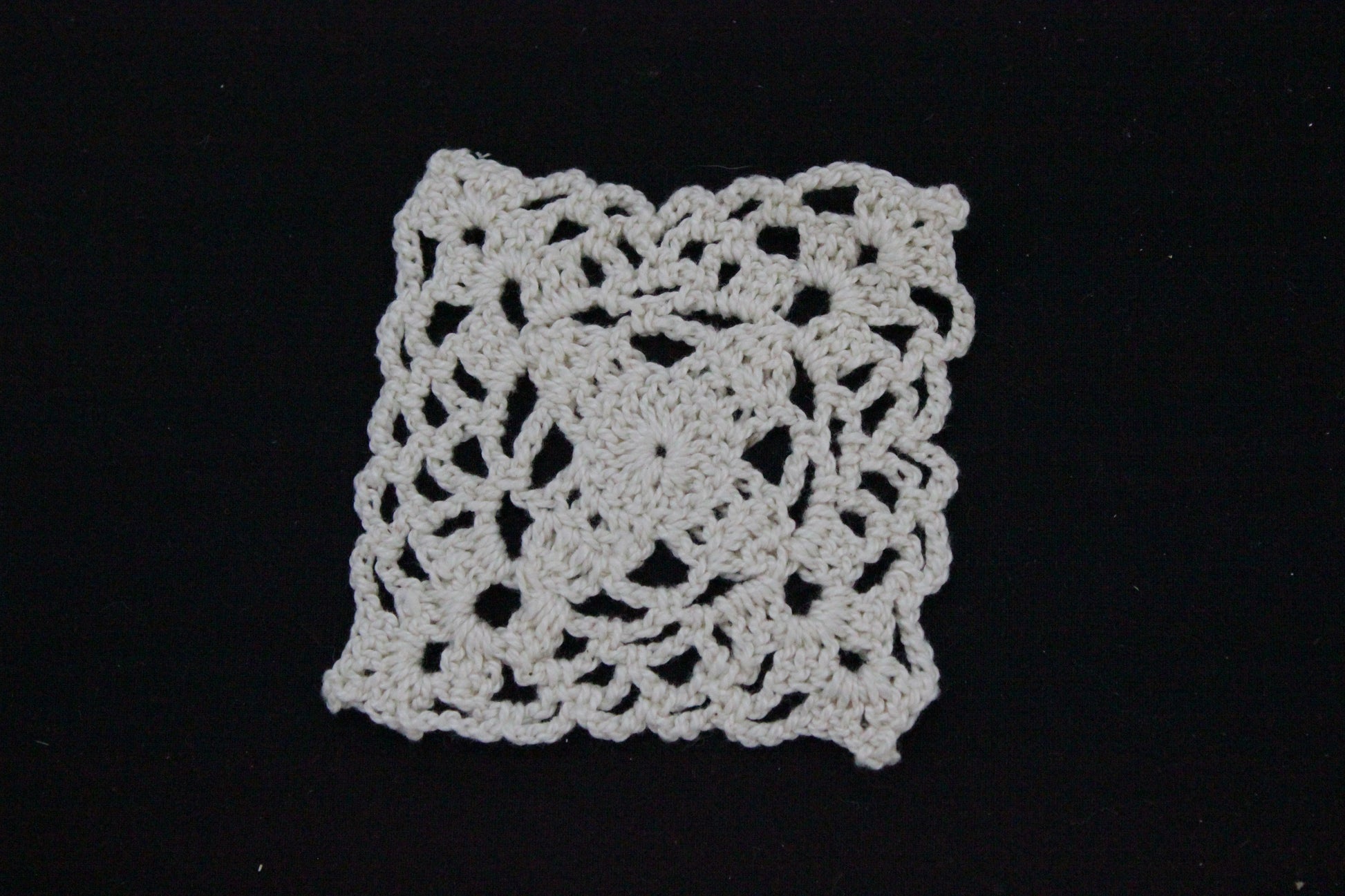 Aplicatie Macrame