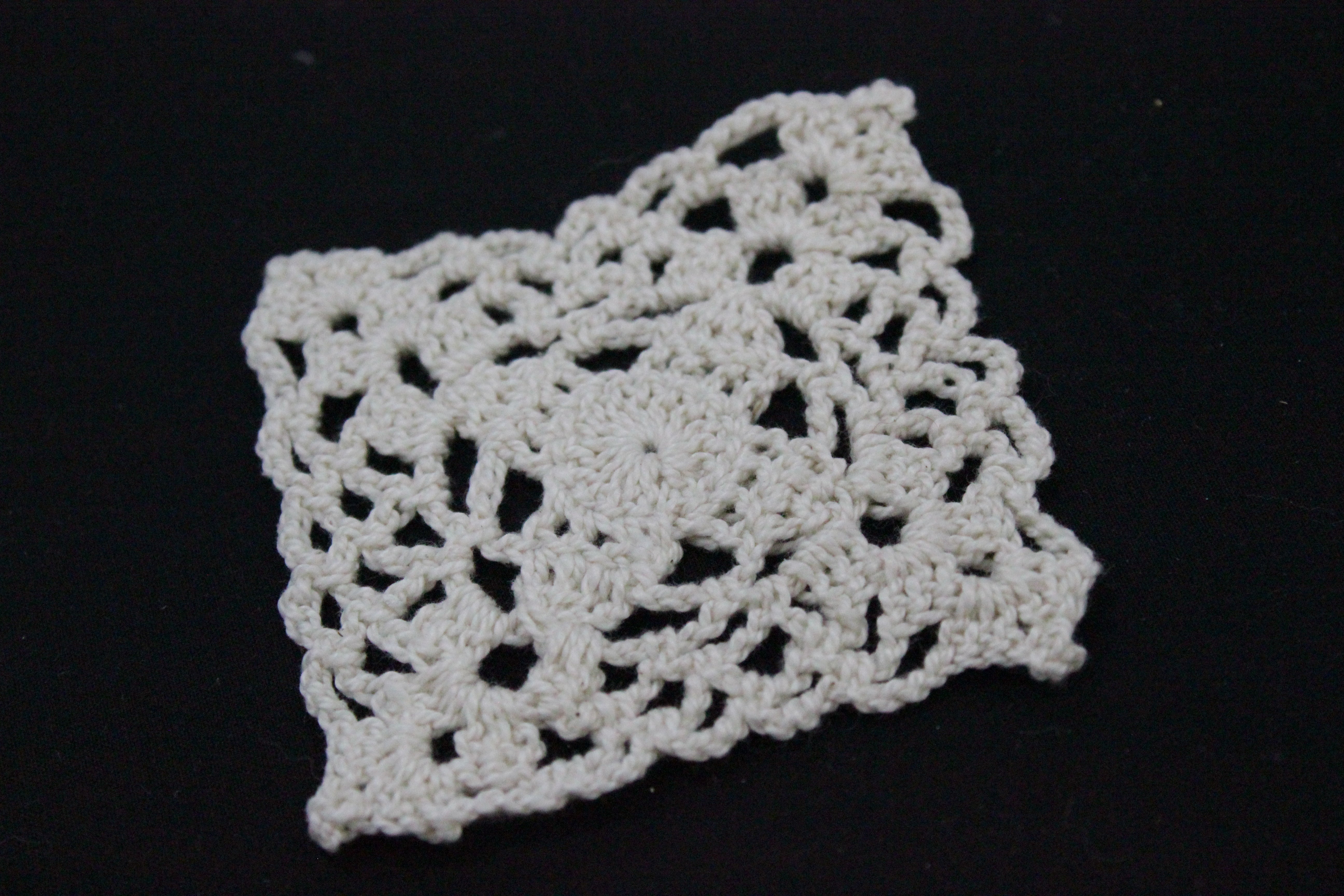 Aplicatie Macrame