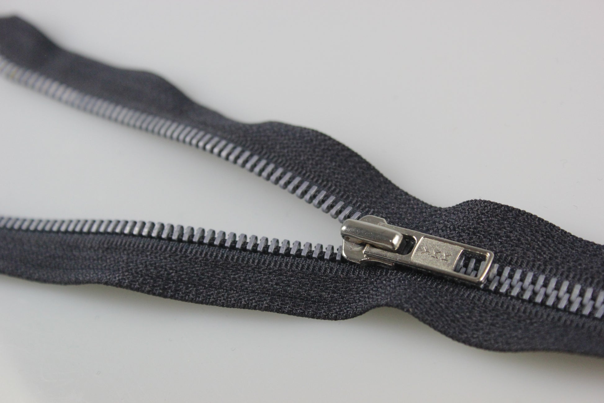 Fermoar Metalic YKK Detasabil 29 cm