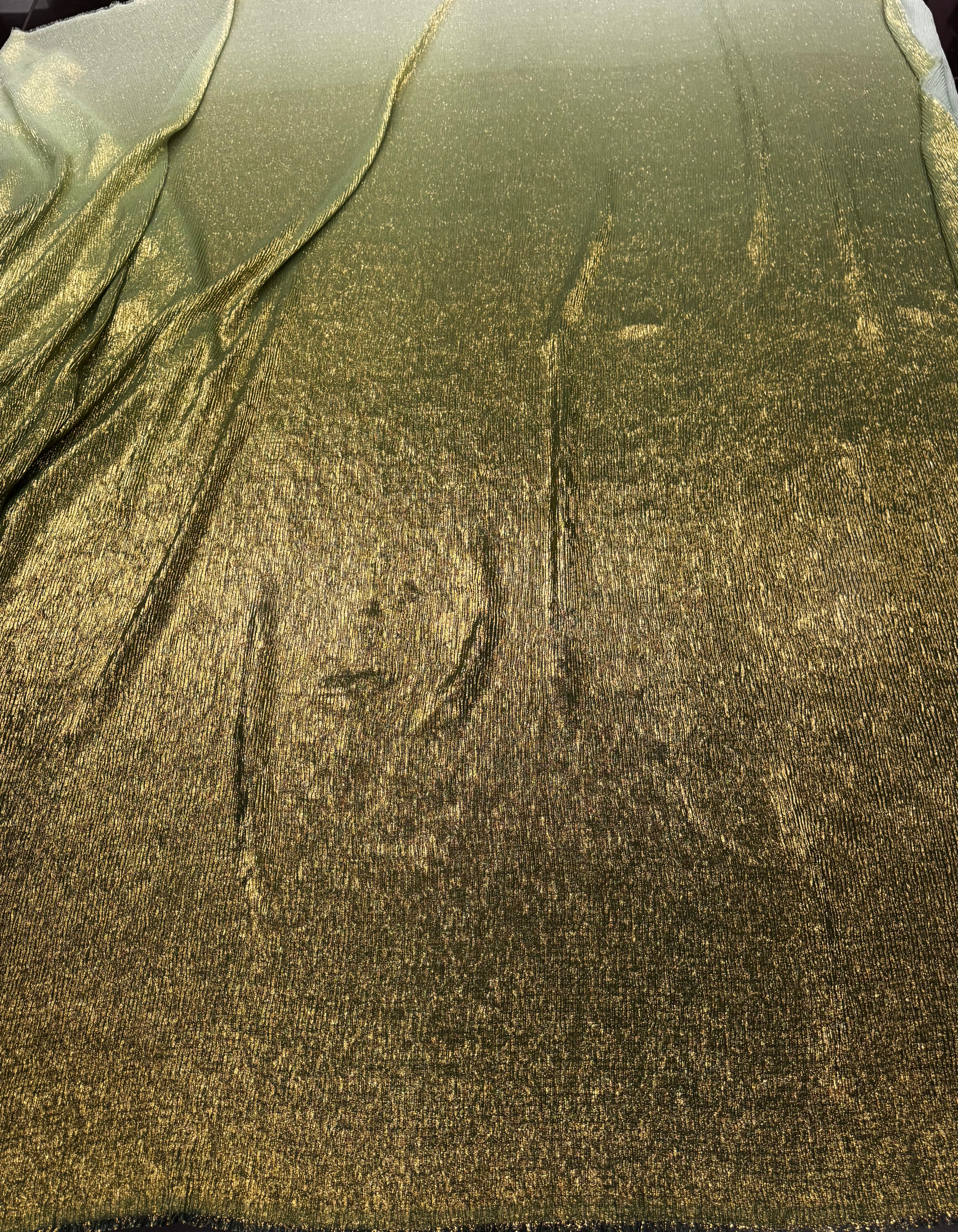 Voal Fin Creponat Metalizat In Degrade