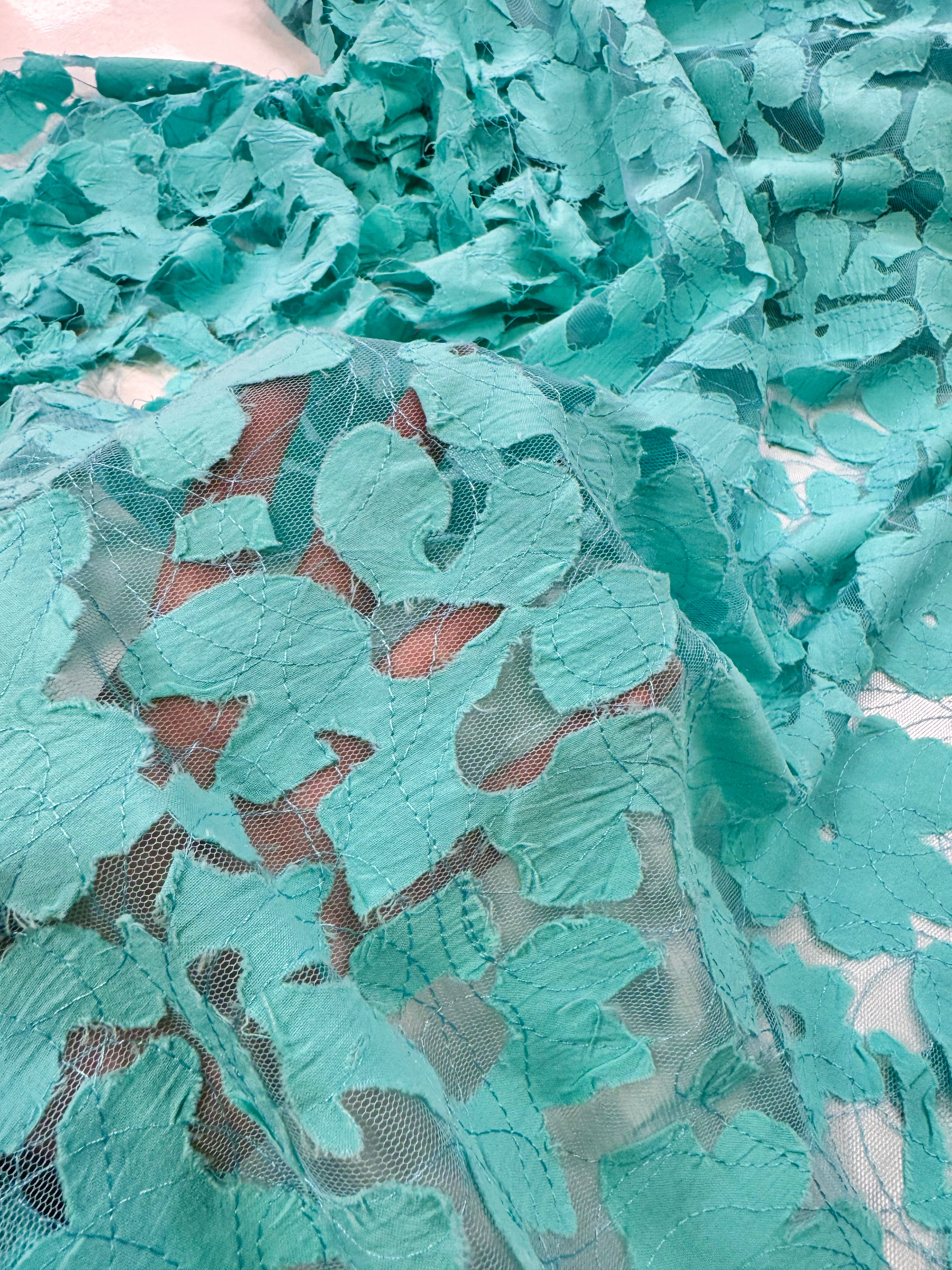 Tull cu aplicații de bumbac - turcoaz