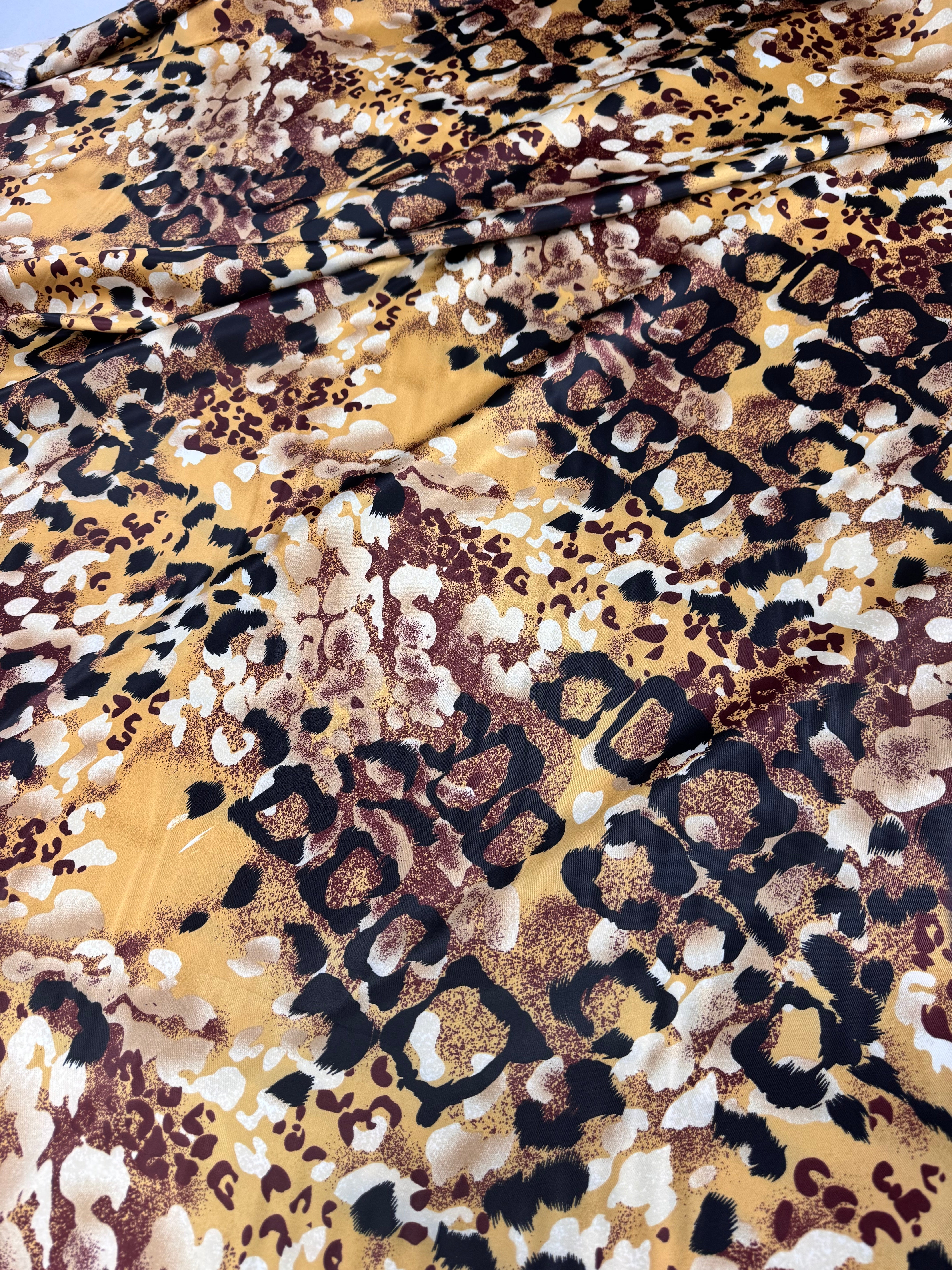 Matase Imprimata Animal Print