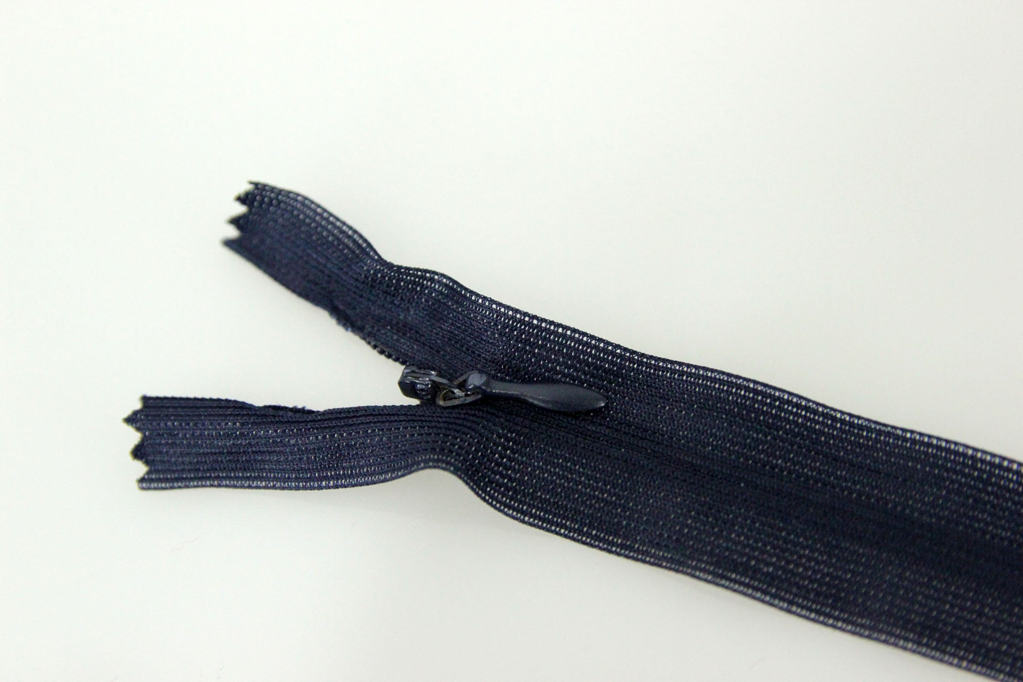 Fermoar Ascuns, Bleumarin,20 cm