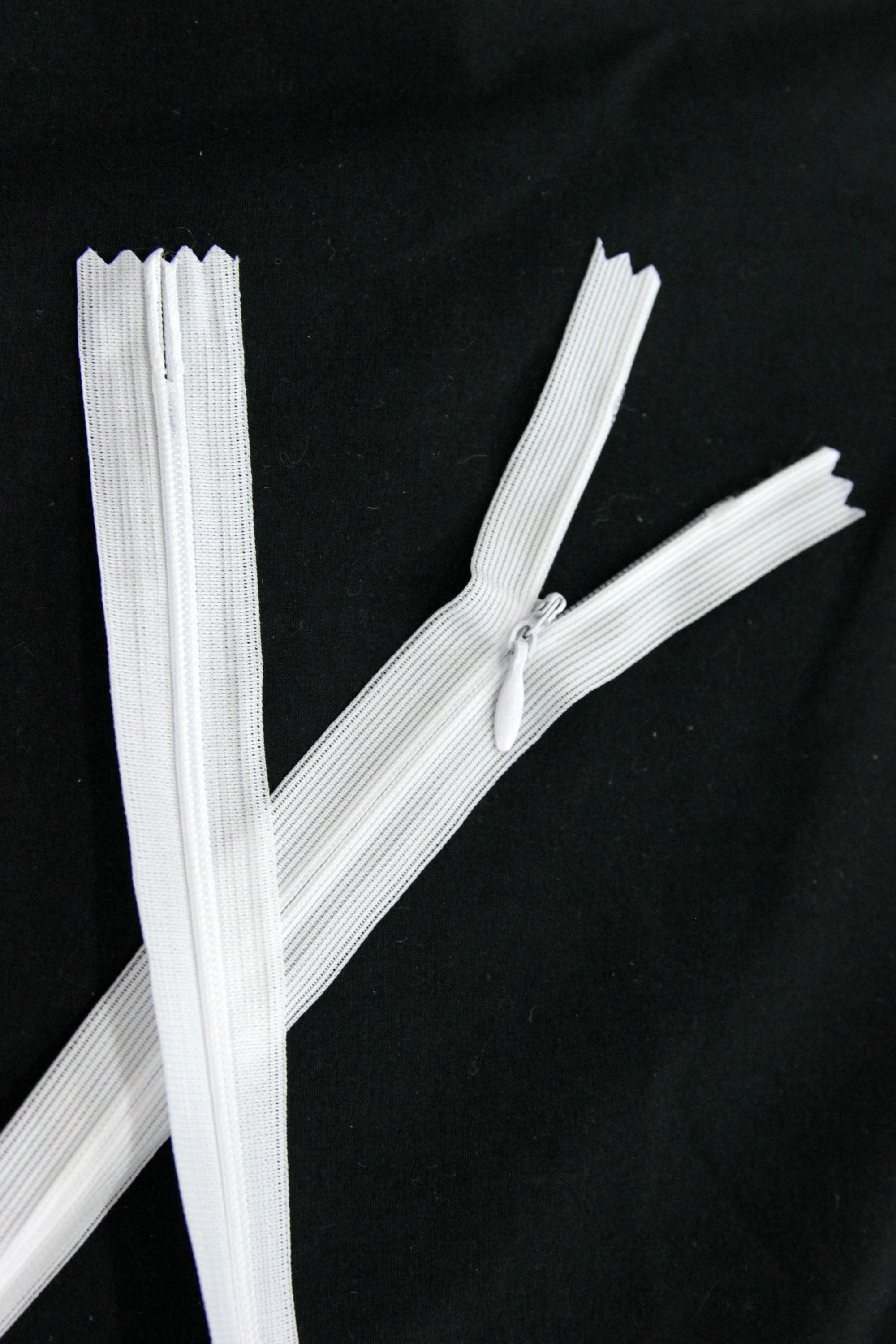 Fermoar Ascuns 50 cm, Alb