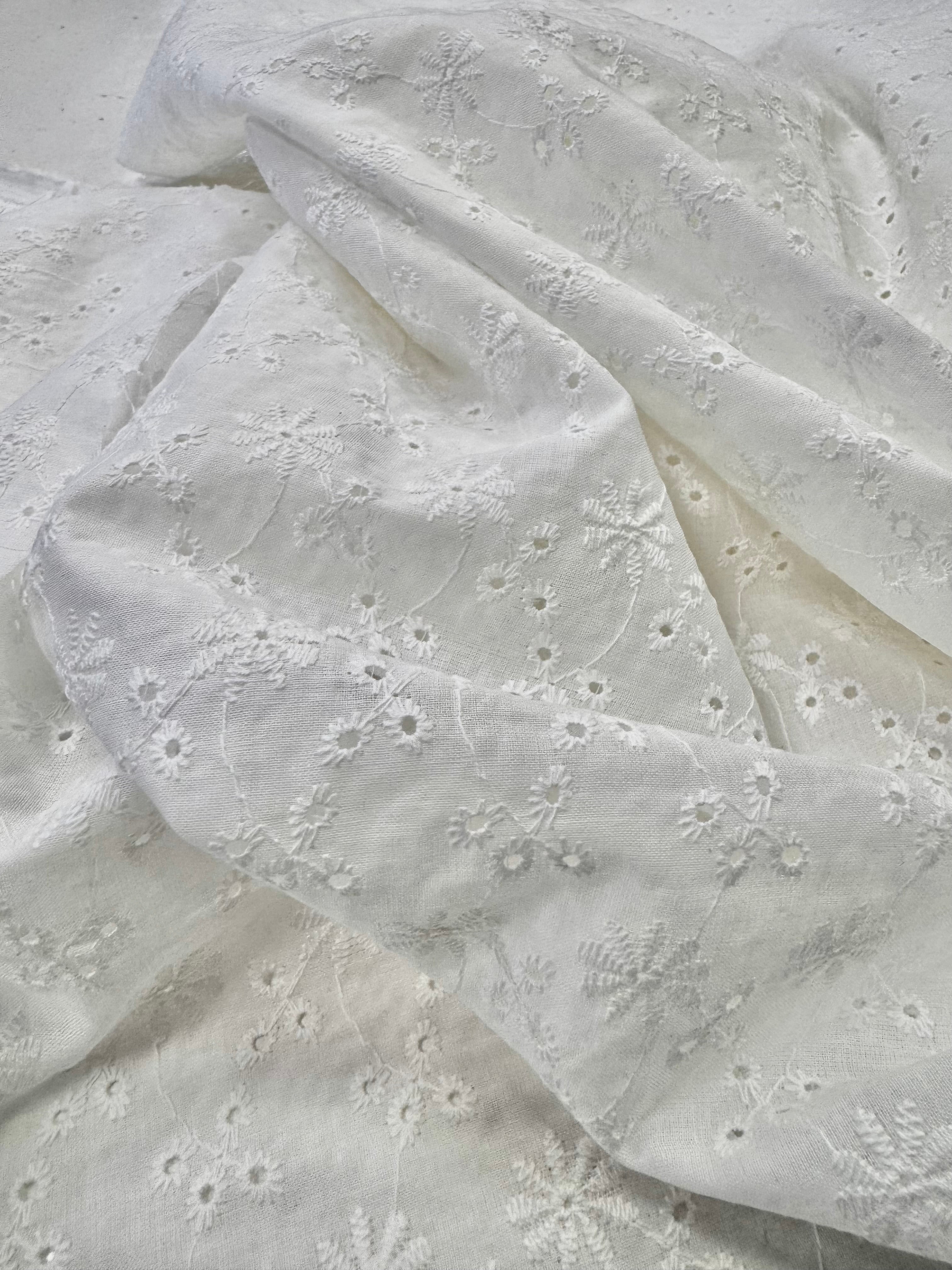 Bumbac Brodat Ivoire