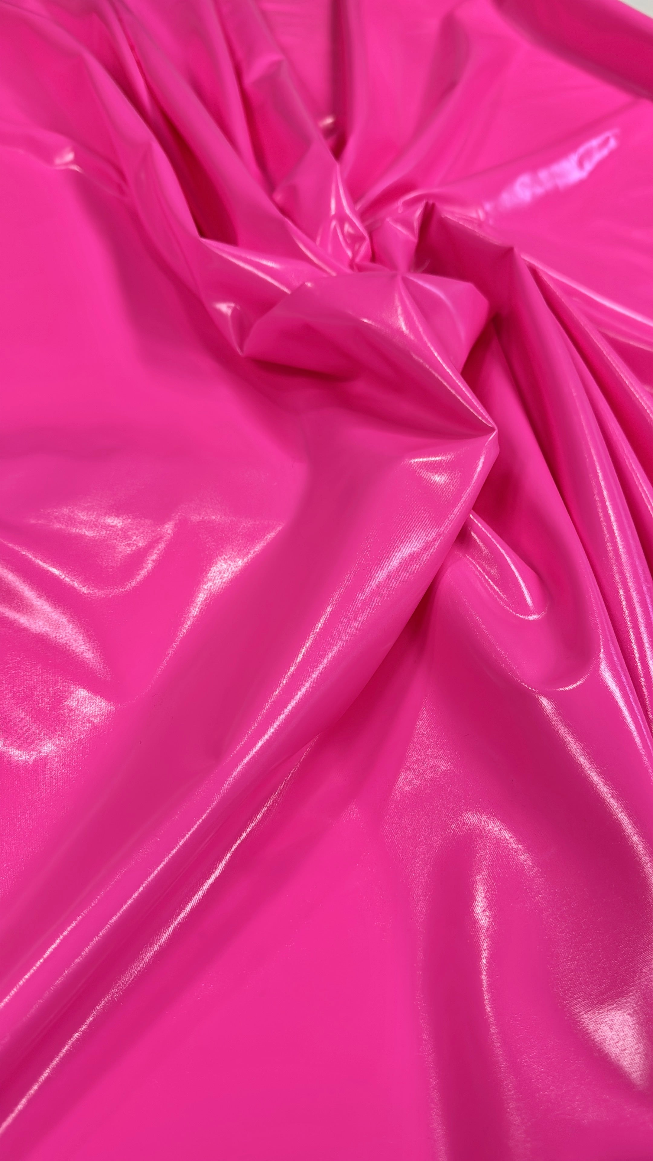 Țesătură latex imitație de piele lăcuită cu elastan - Roz Neon