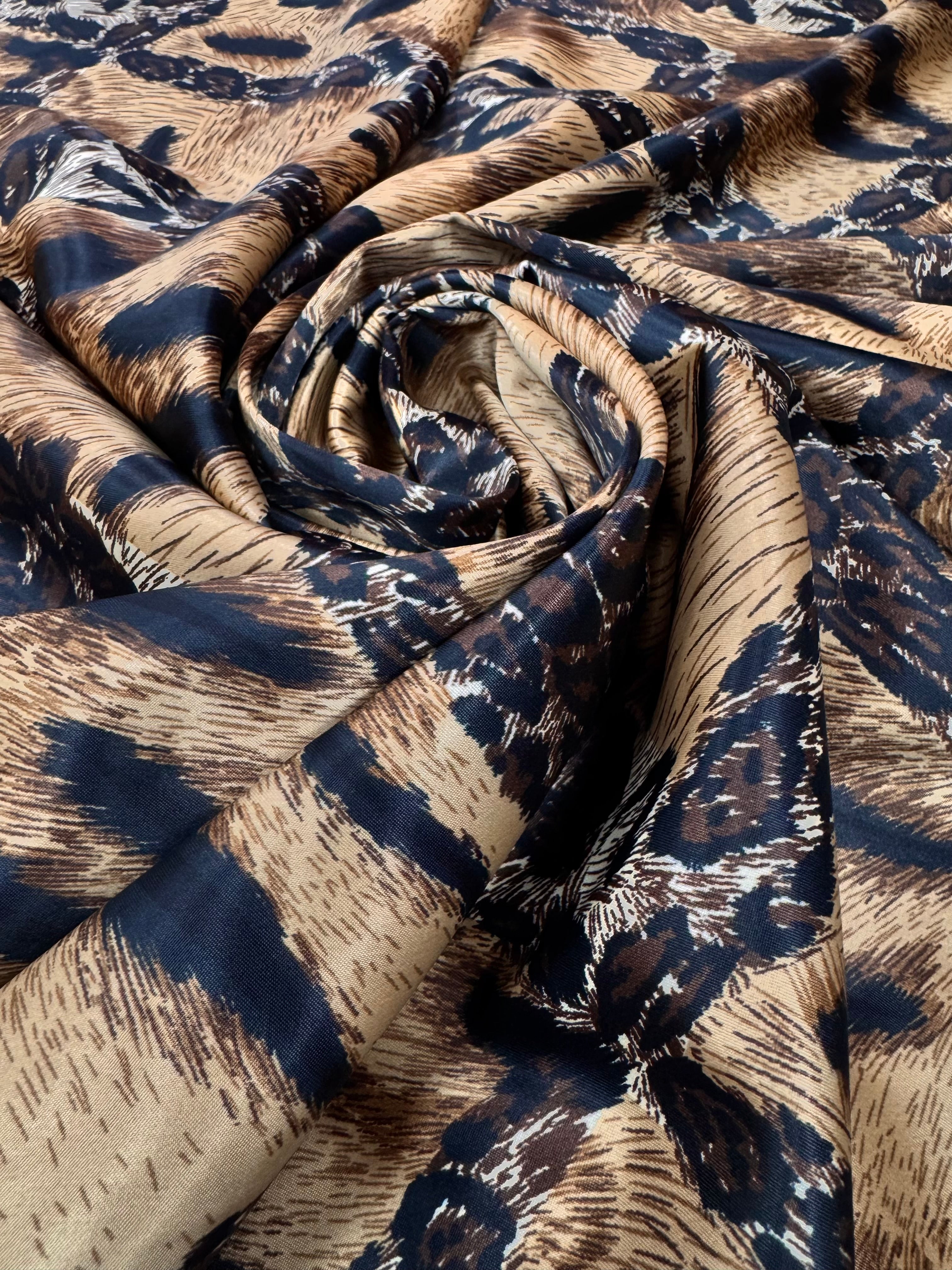 Matase Imprimata Animal Print