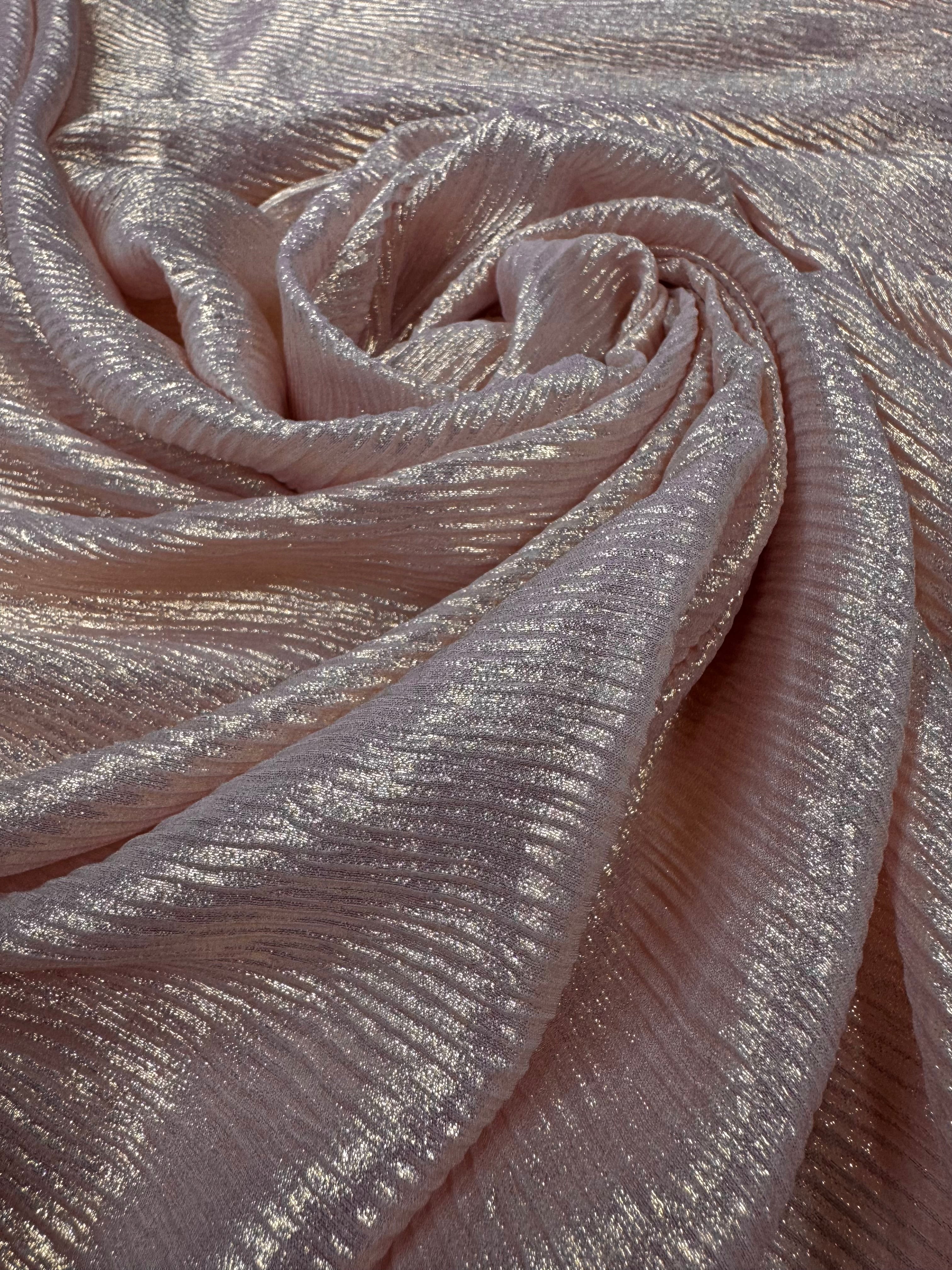 Voal Fin Creponat Metalizat Roz