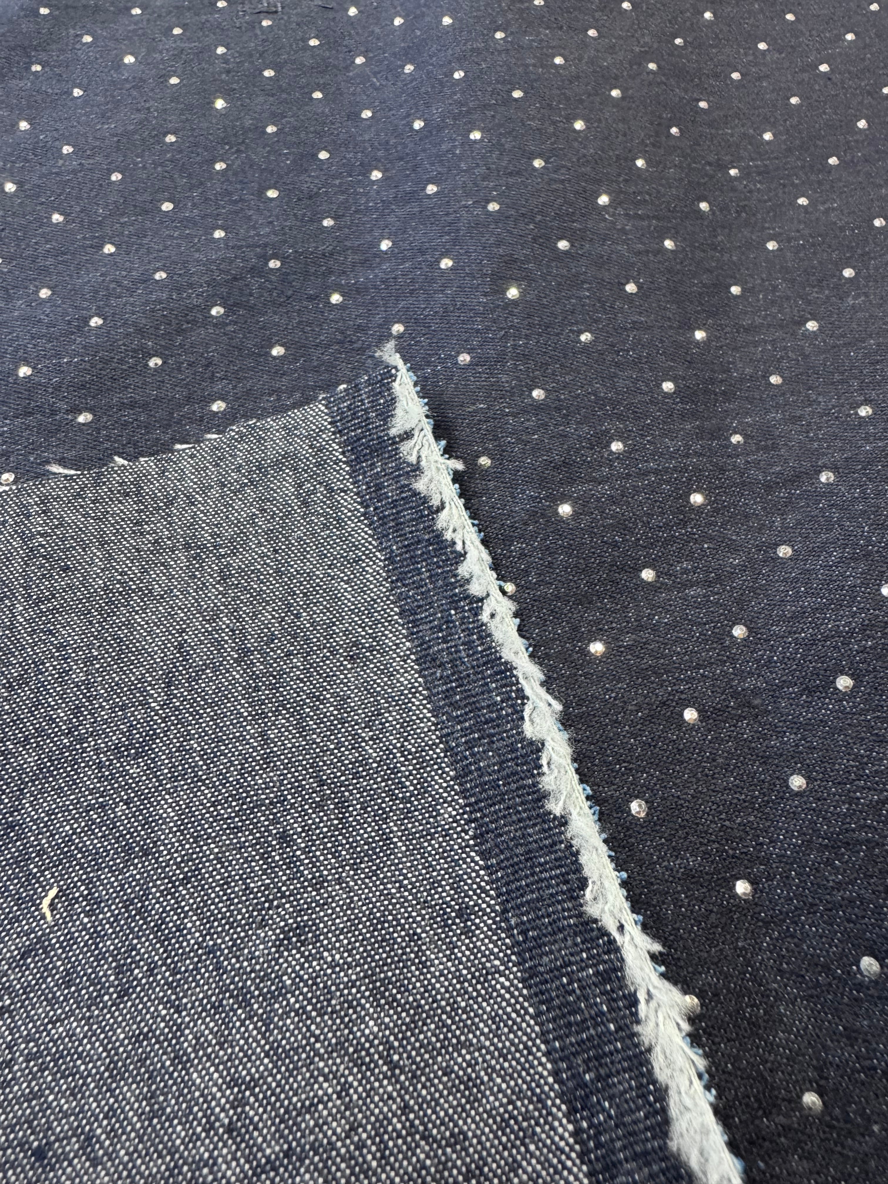 Denim ușor elastic cu strasuri