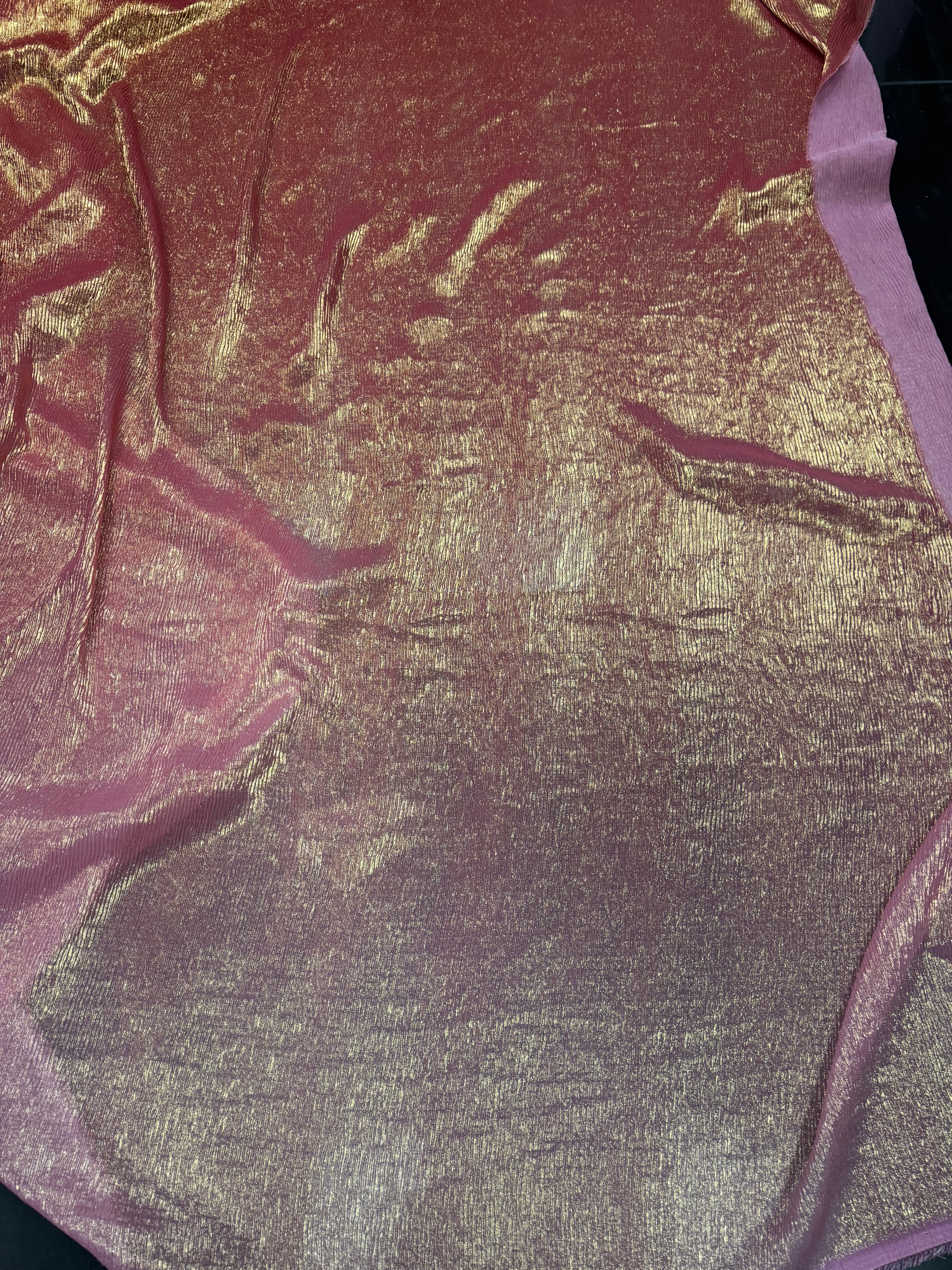 Voal Fin Creponat Metalizat In Degrade