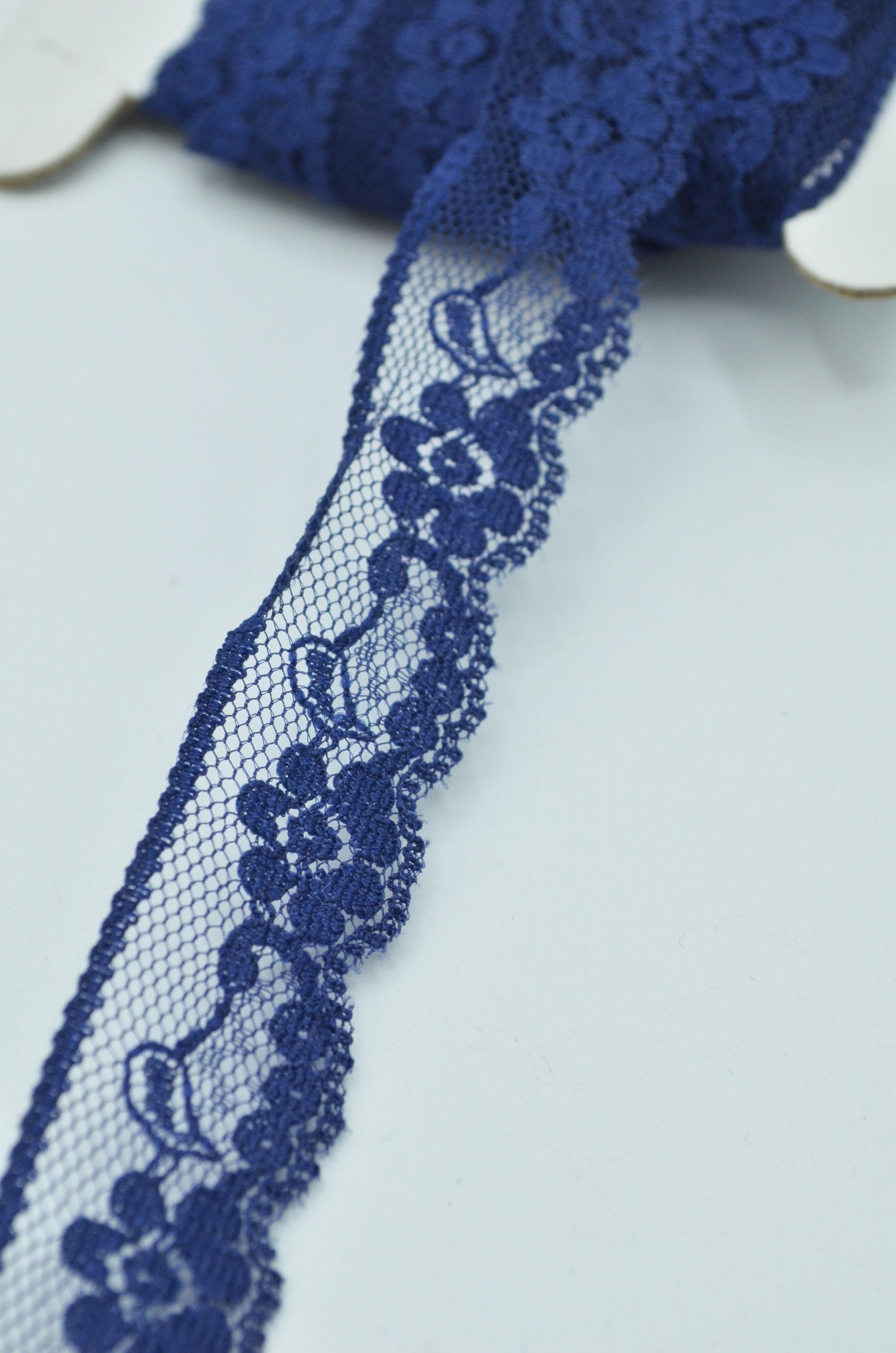 Dantela Bleumarin, 15mm