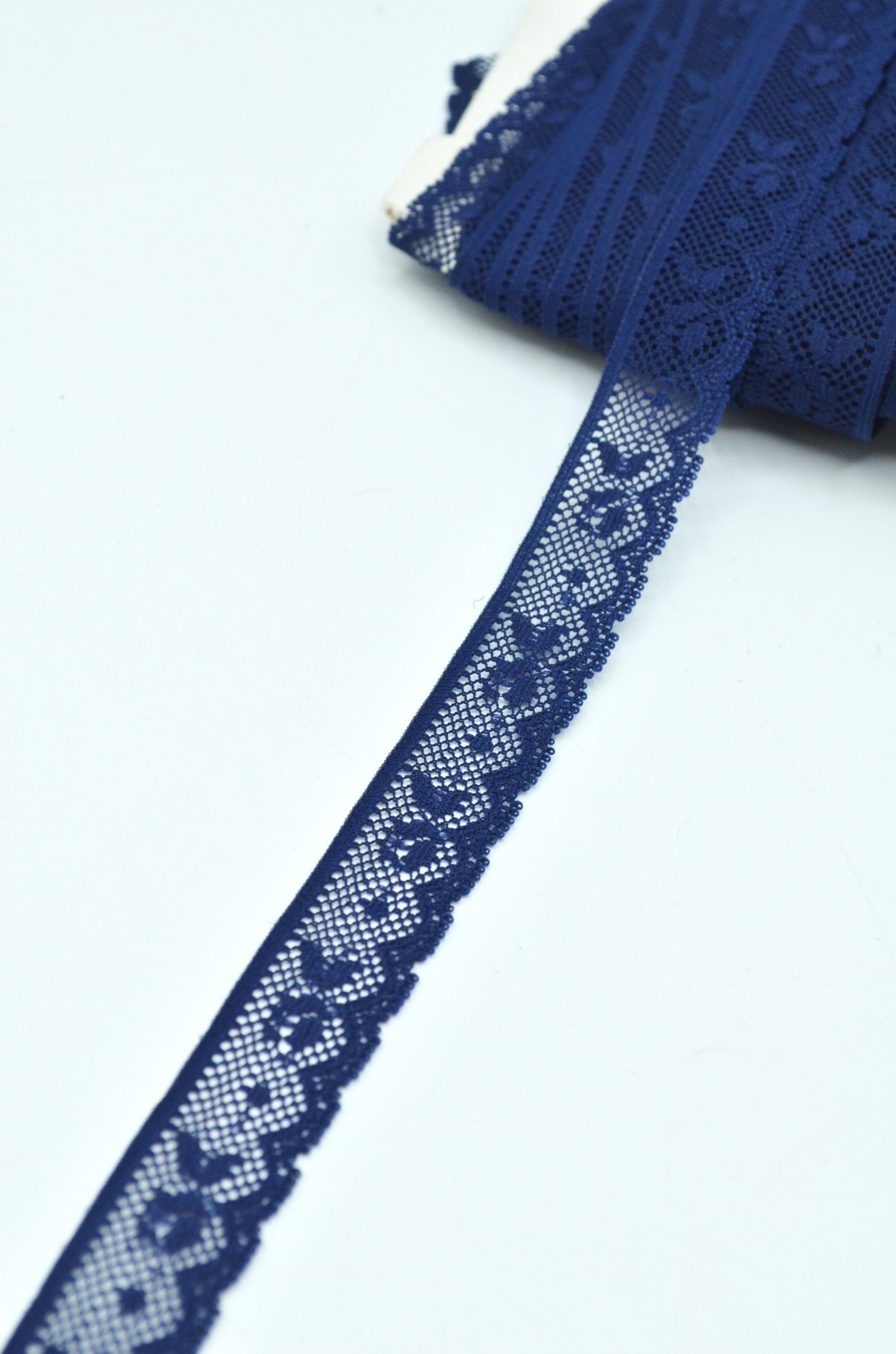 Dantela Fina Bleumarin, 25mm