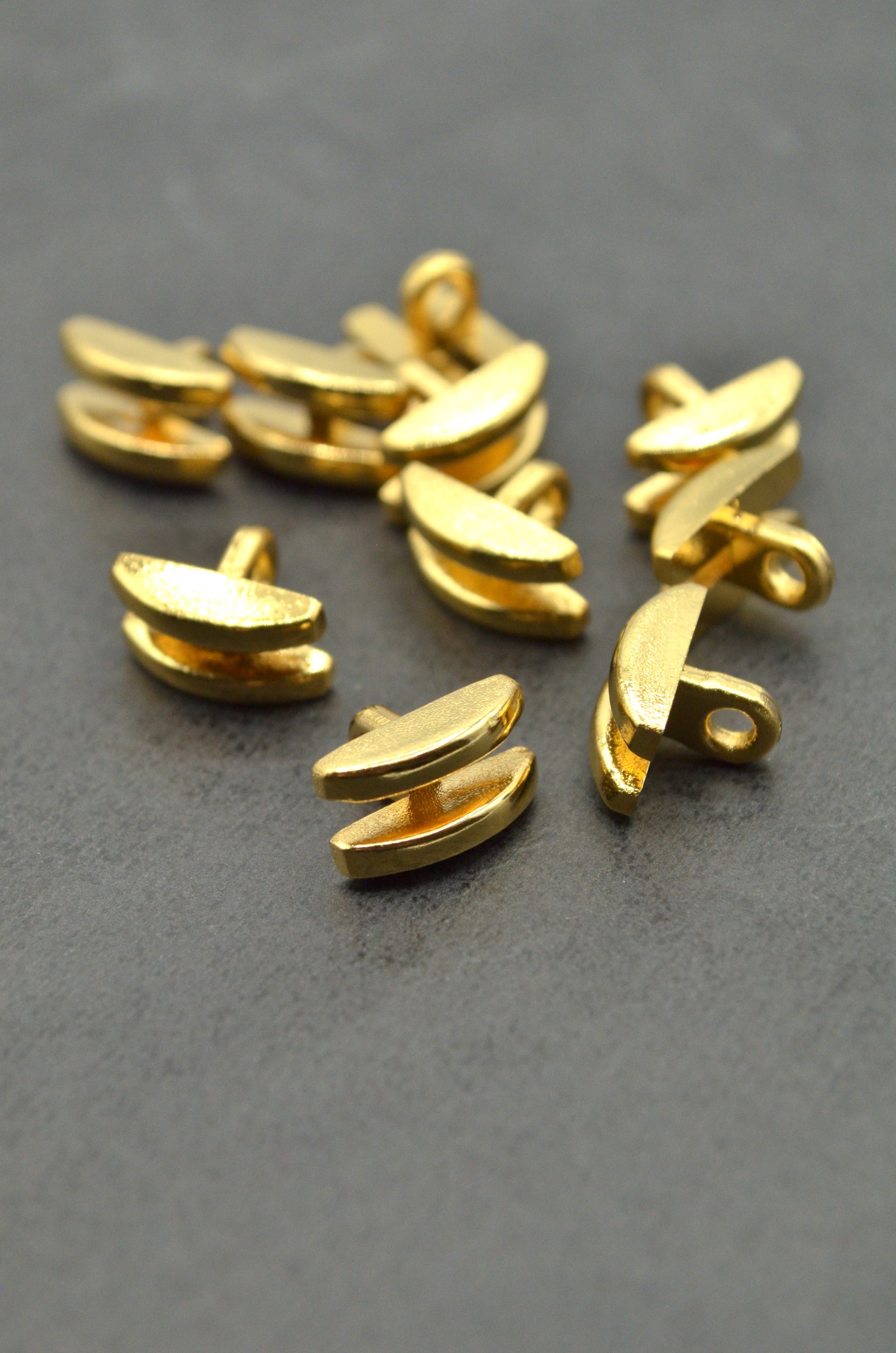 Nasturi De Plastic, 7x12mm, Auriu