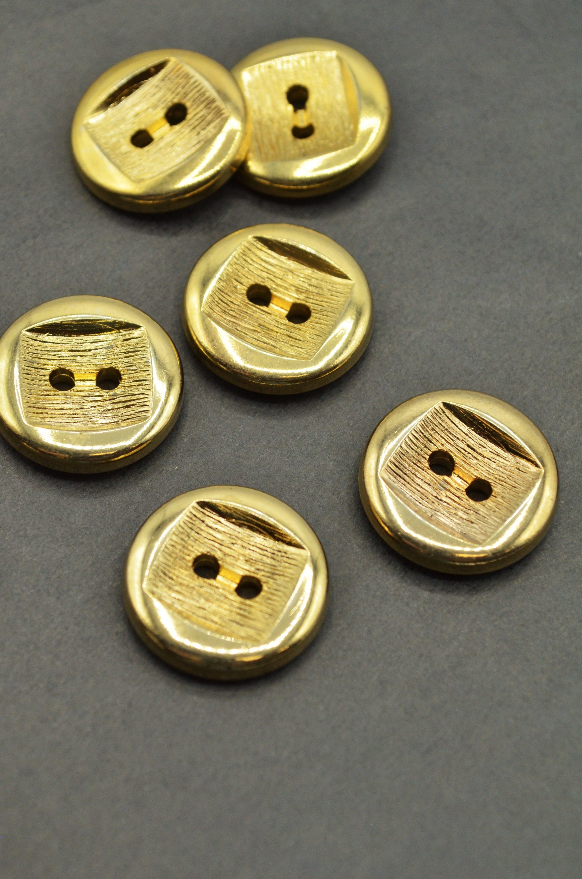 Nasturi De Plastic, 19mm, Auriu