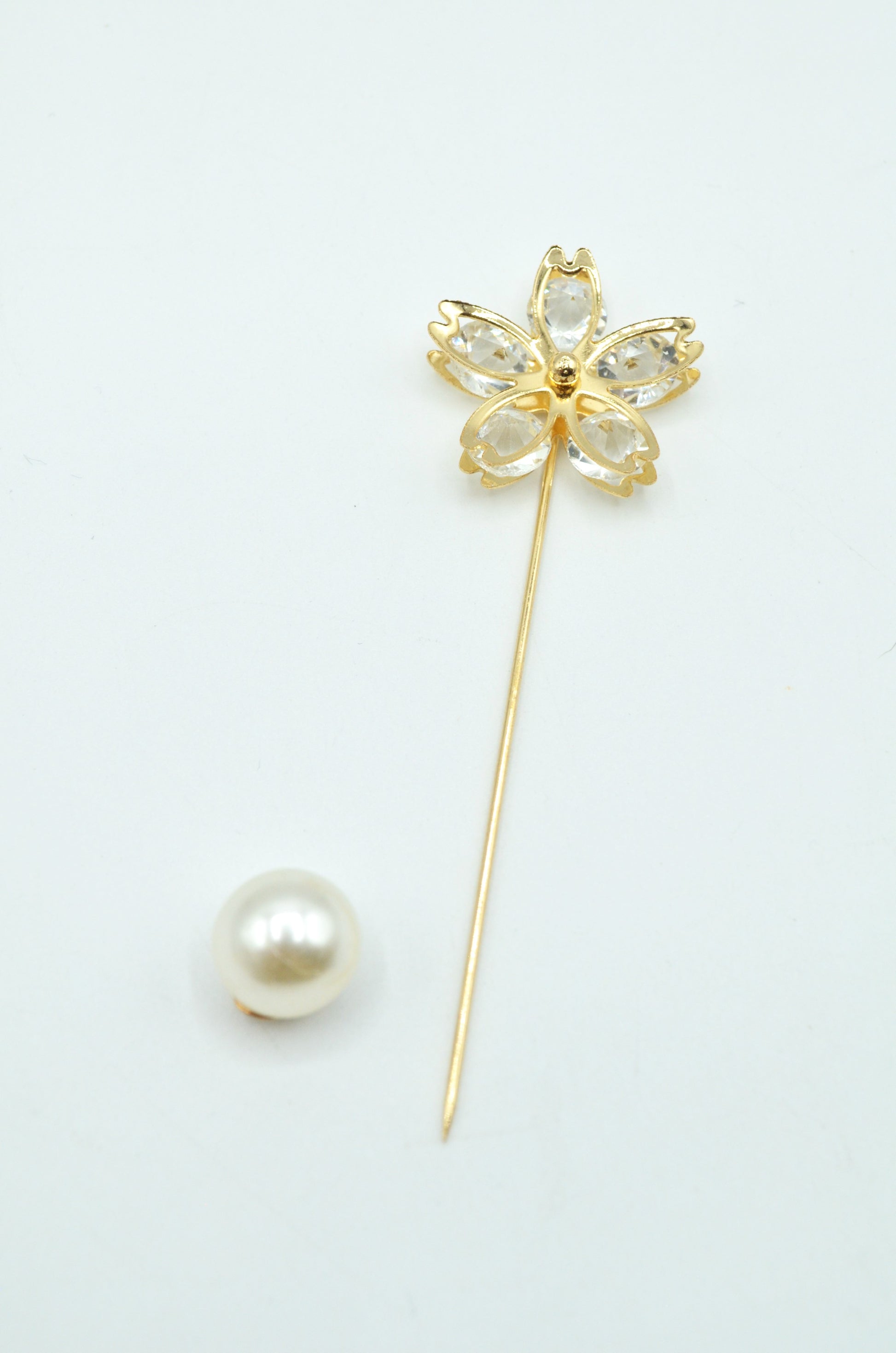 Ac De Brosa Cu Fluture, 8cm, Auriu