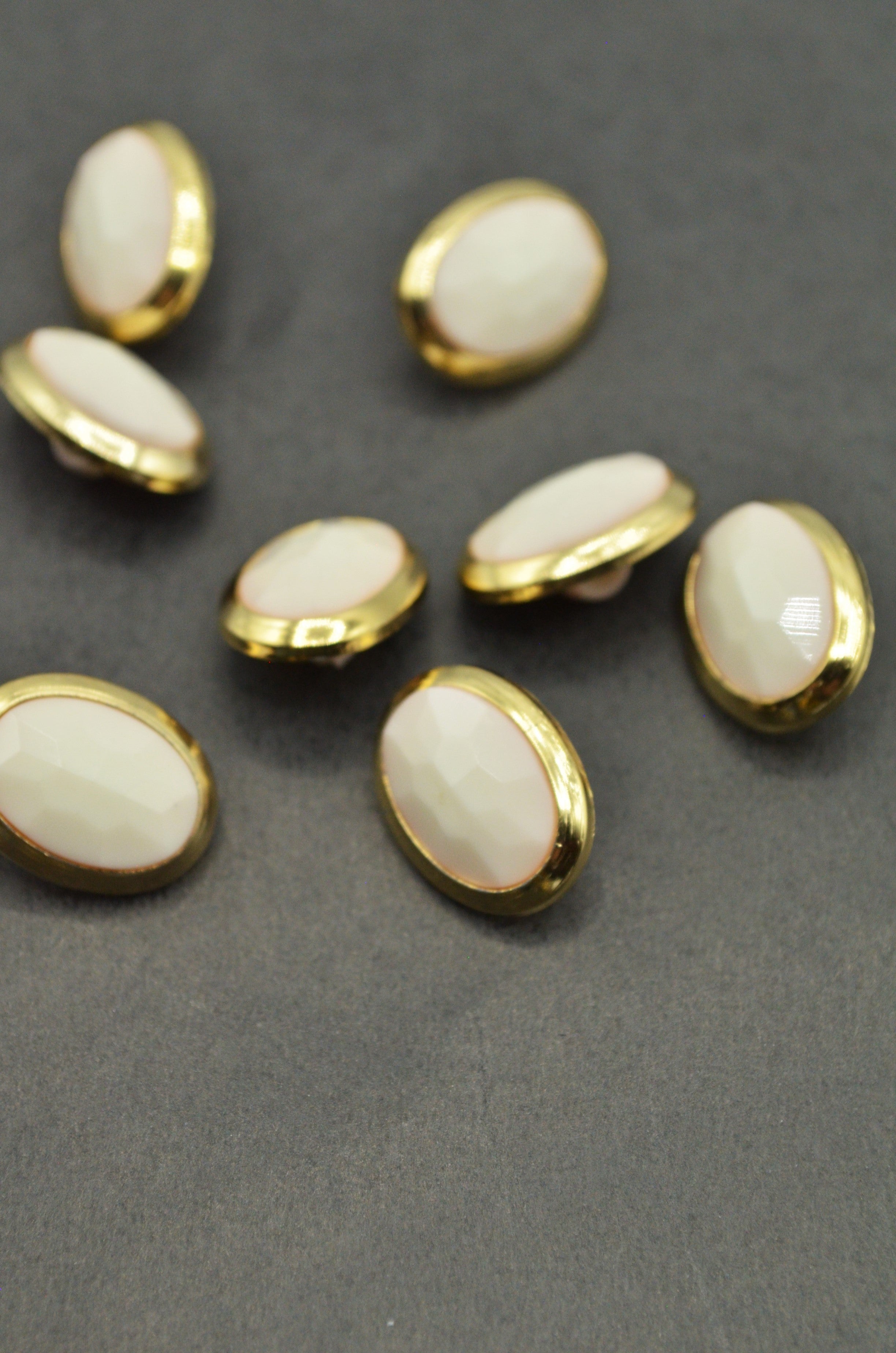 Nasturi De Plastic, 12x16mm