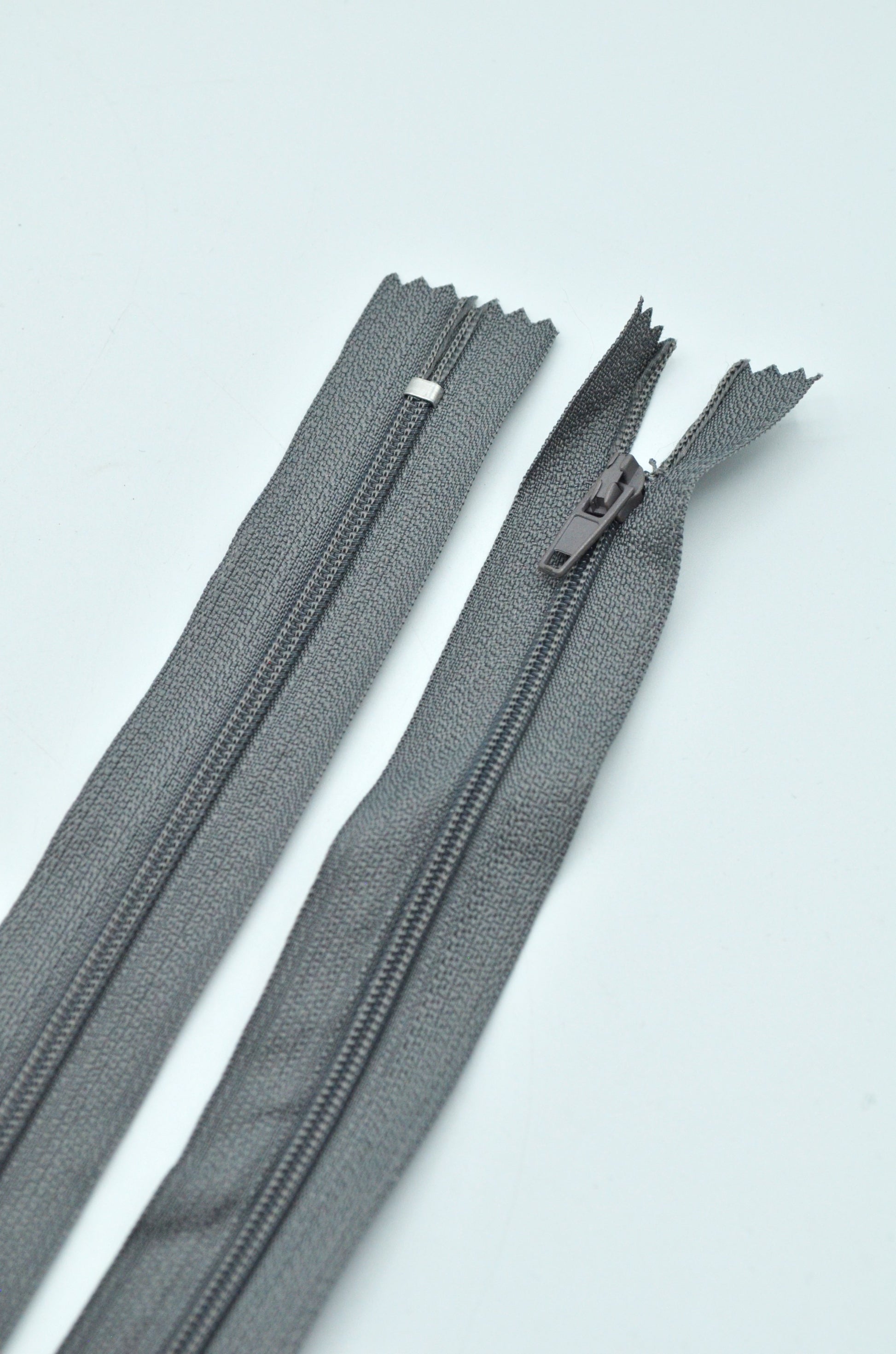 Fermoar Normal #3, 50cm, Gri