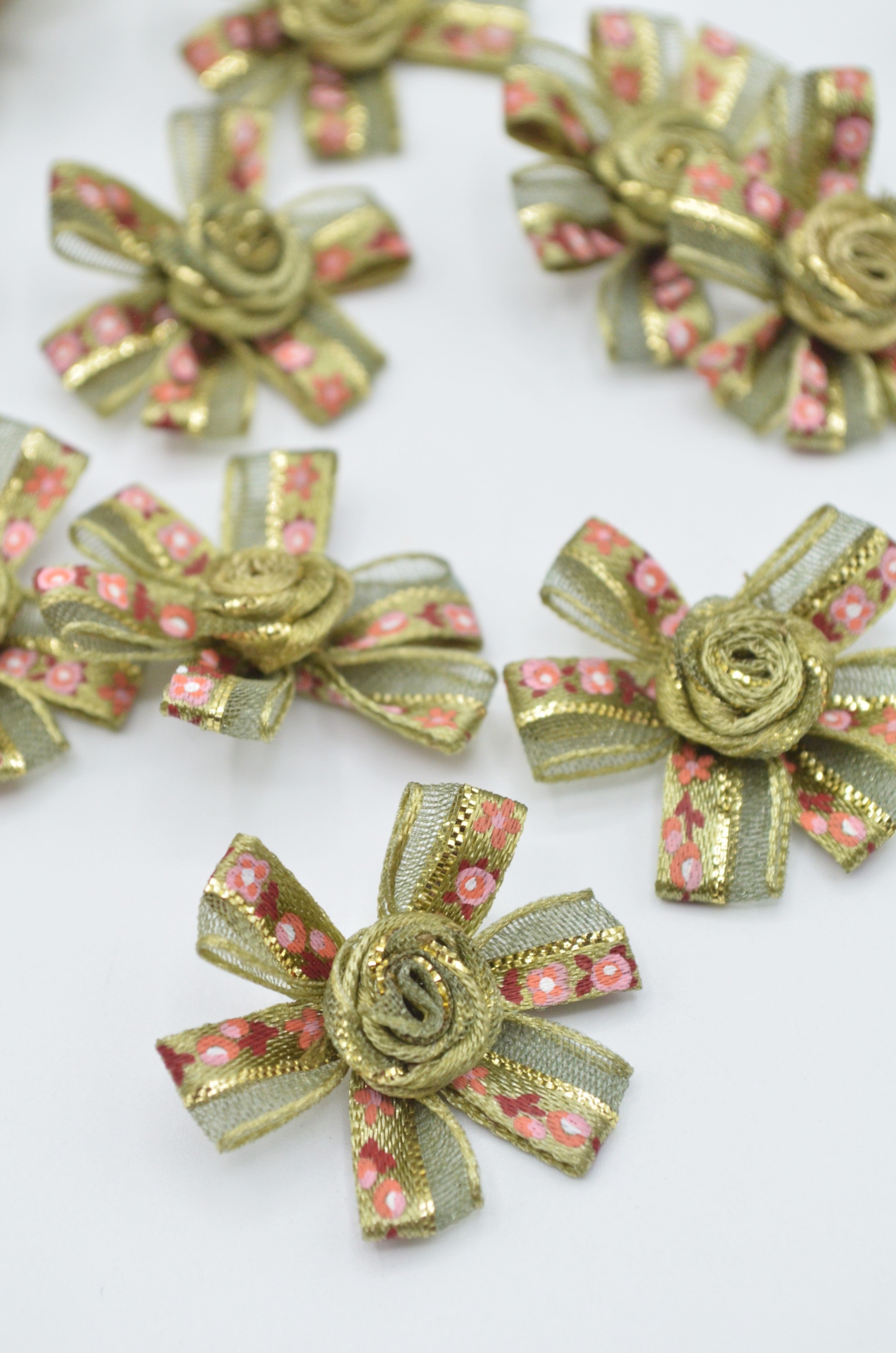 Fundite Din Organza, 33mm, Kaki