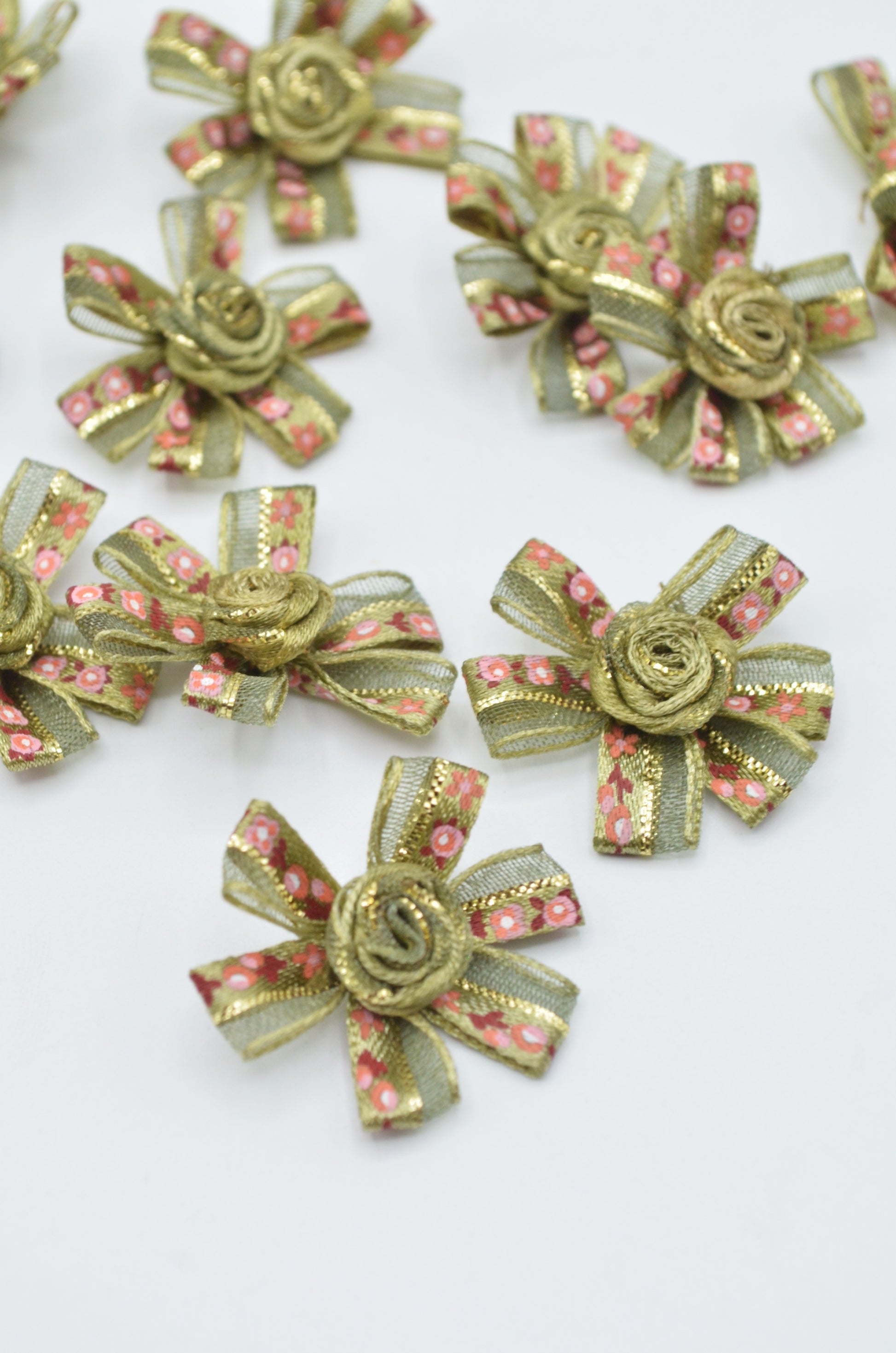 Fundite Din Organza, 33mm, Kaki