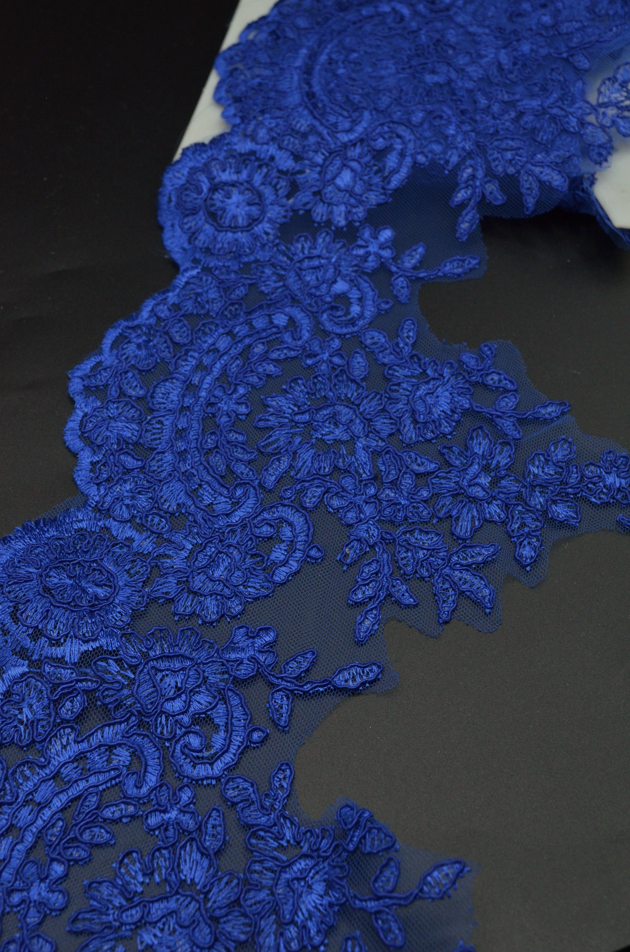 Broderie 19cm, Albastru