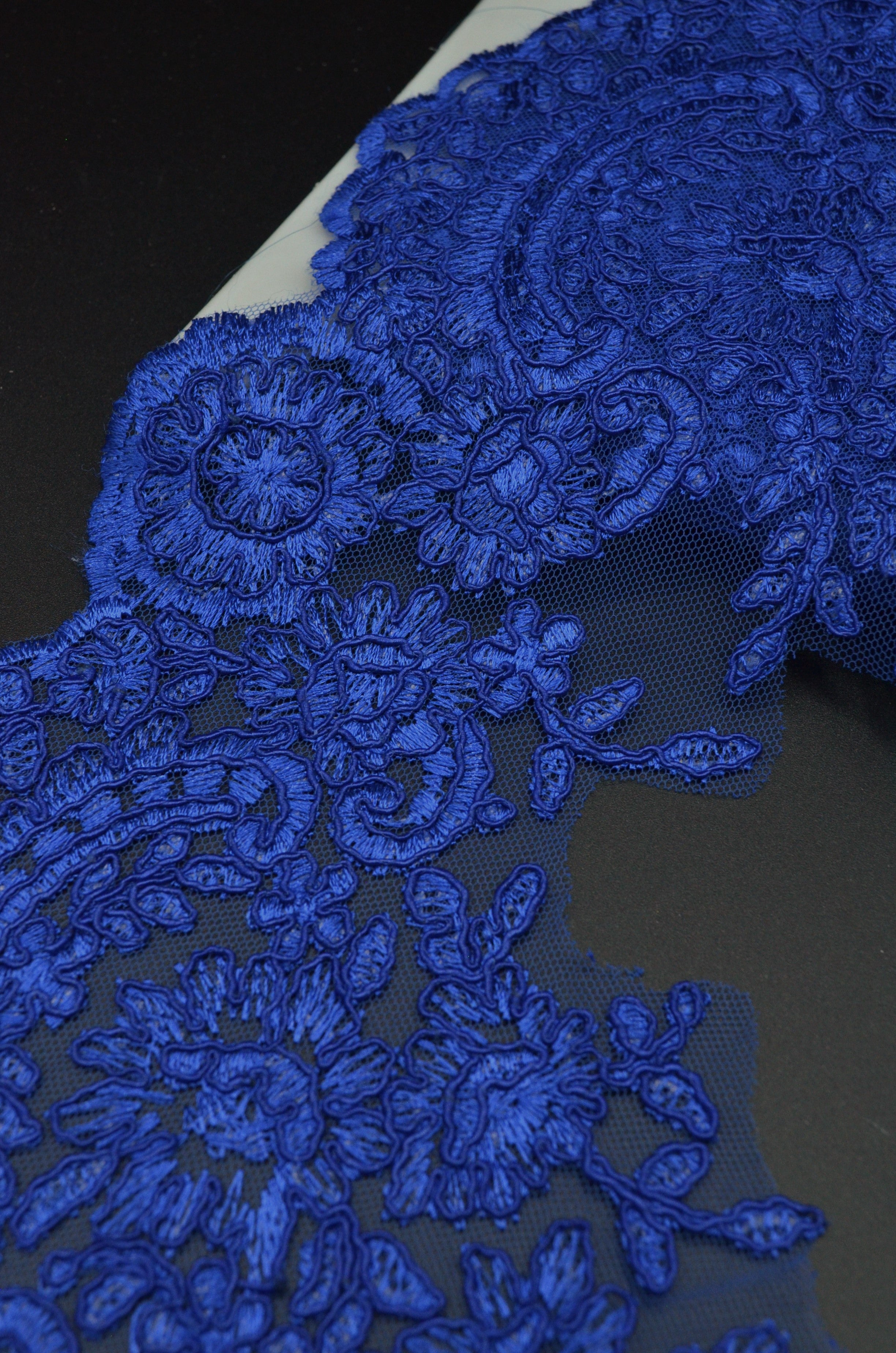 Broderie 19cm, Albastru