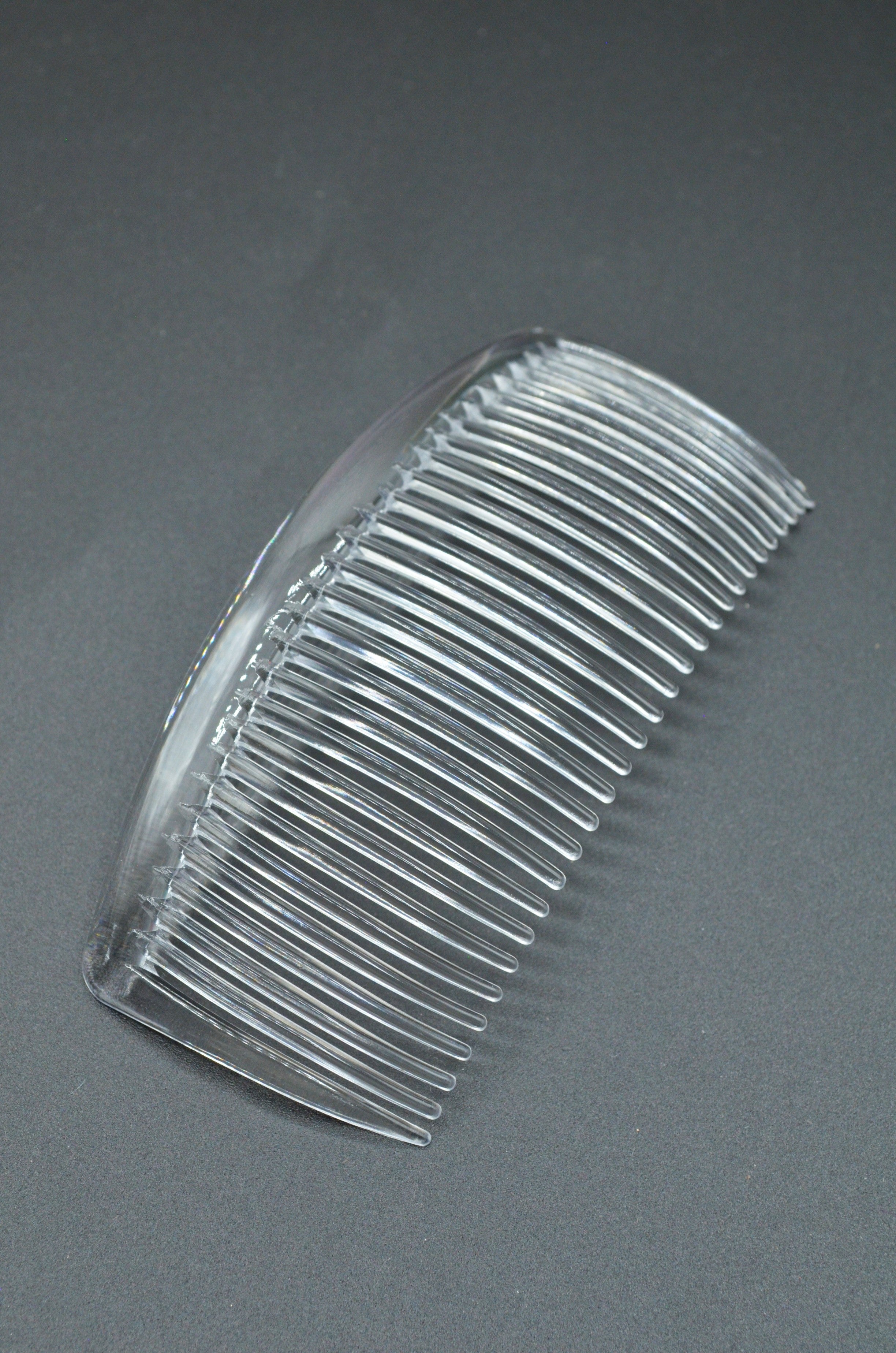 Pieptan Din Plastic 10x4cm
