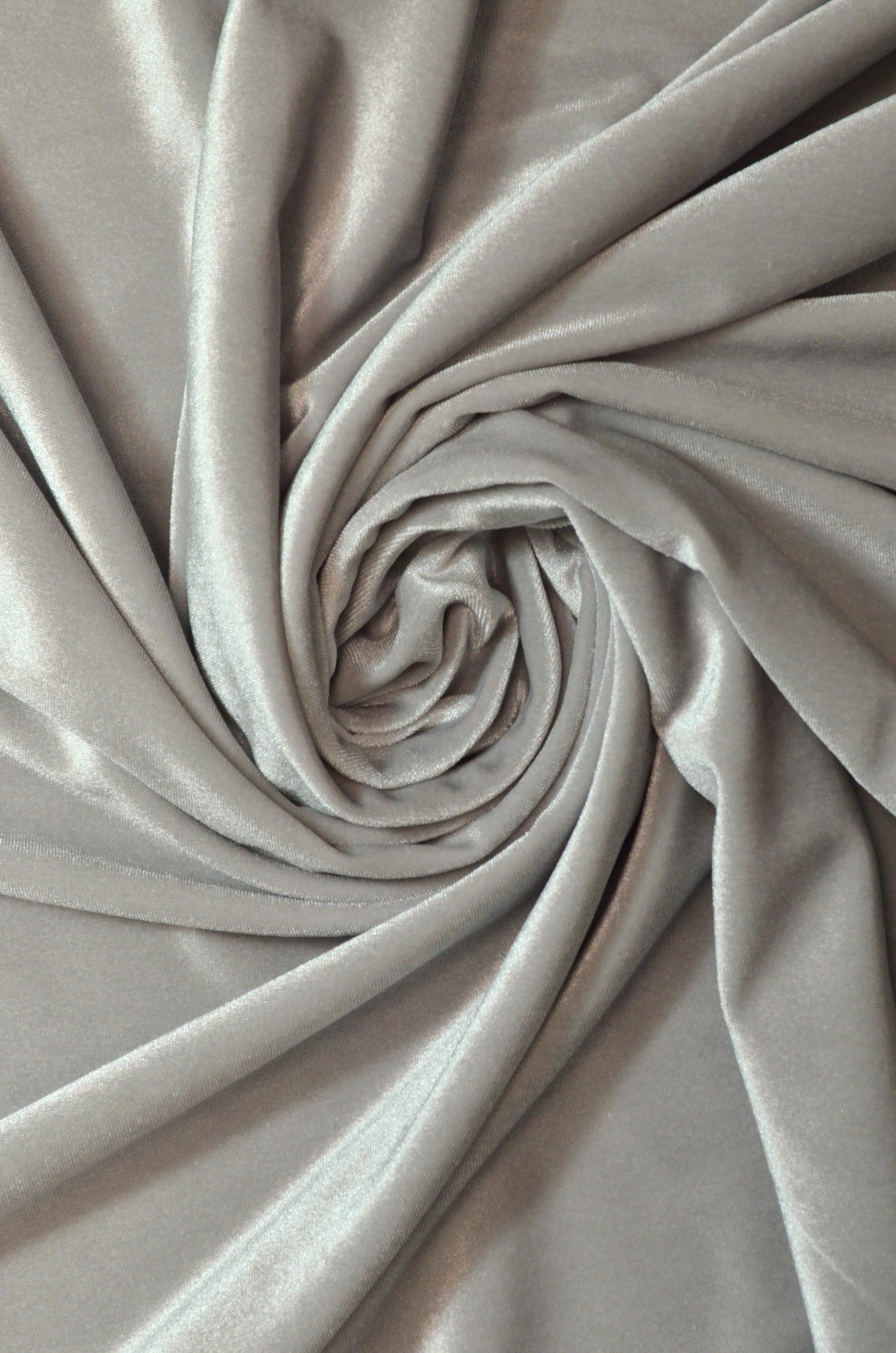Catifea Elastica, Gri Deschis