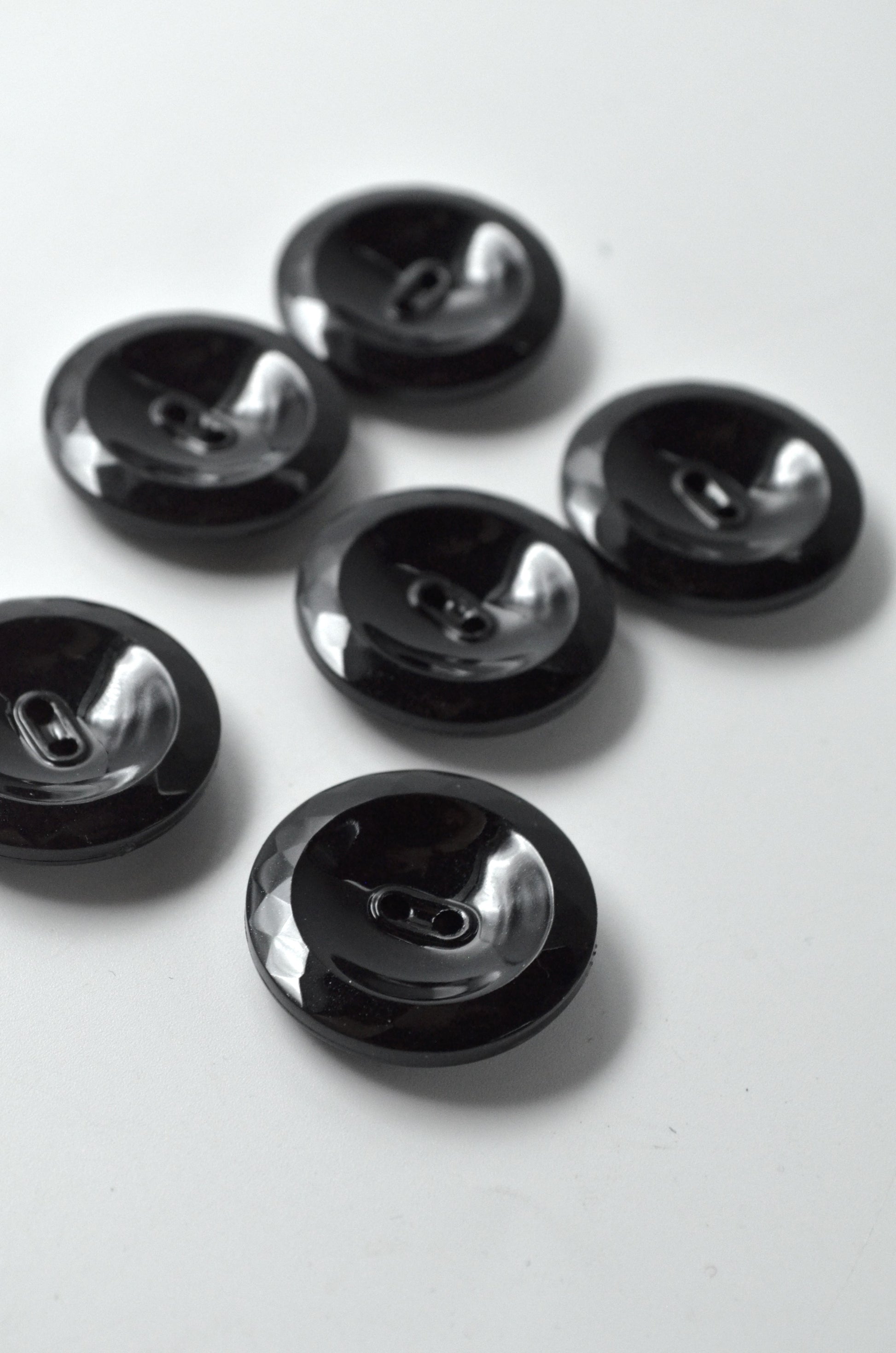 Nasturi De Plastic 27mm, Negru