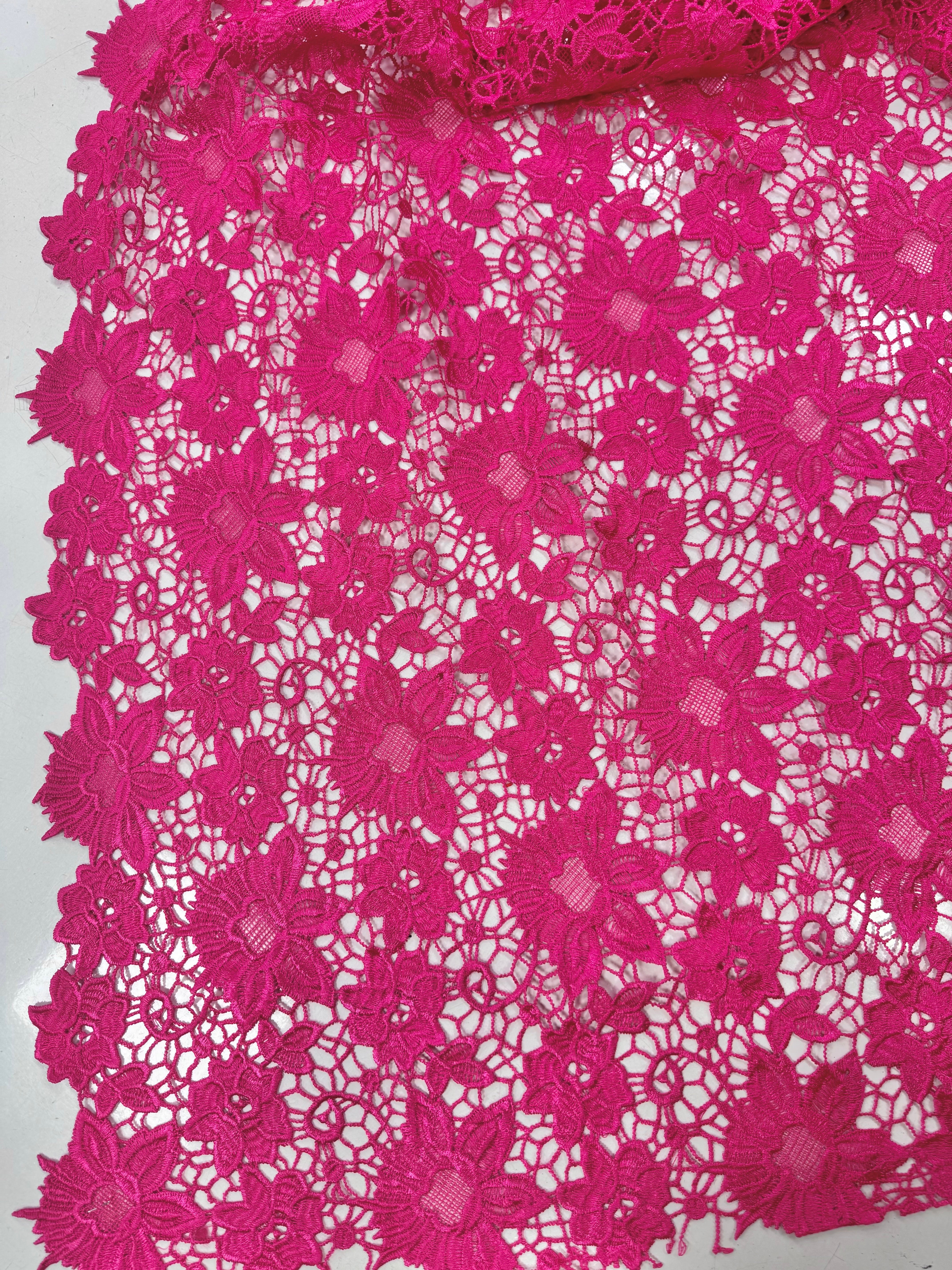 Broderie Sparta, Fucsia