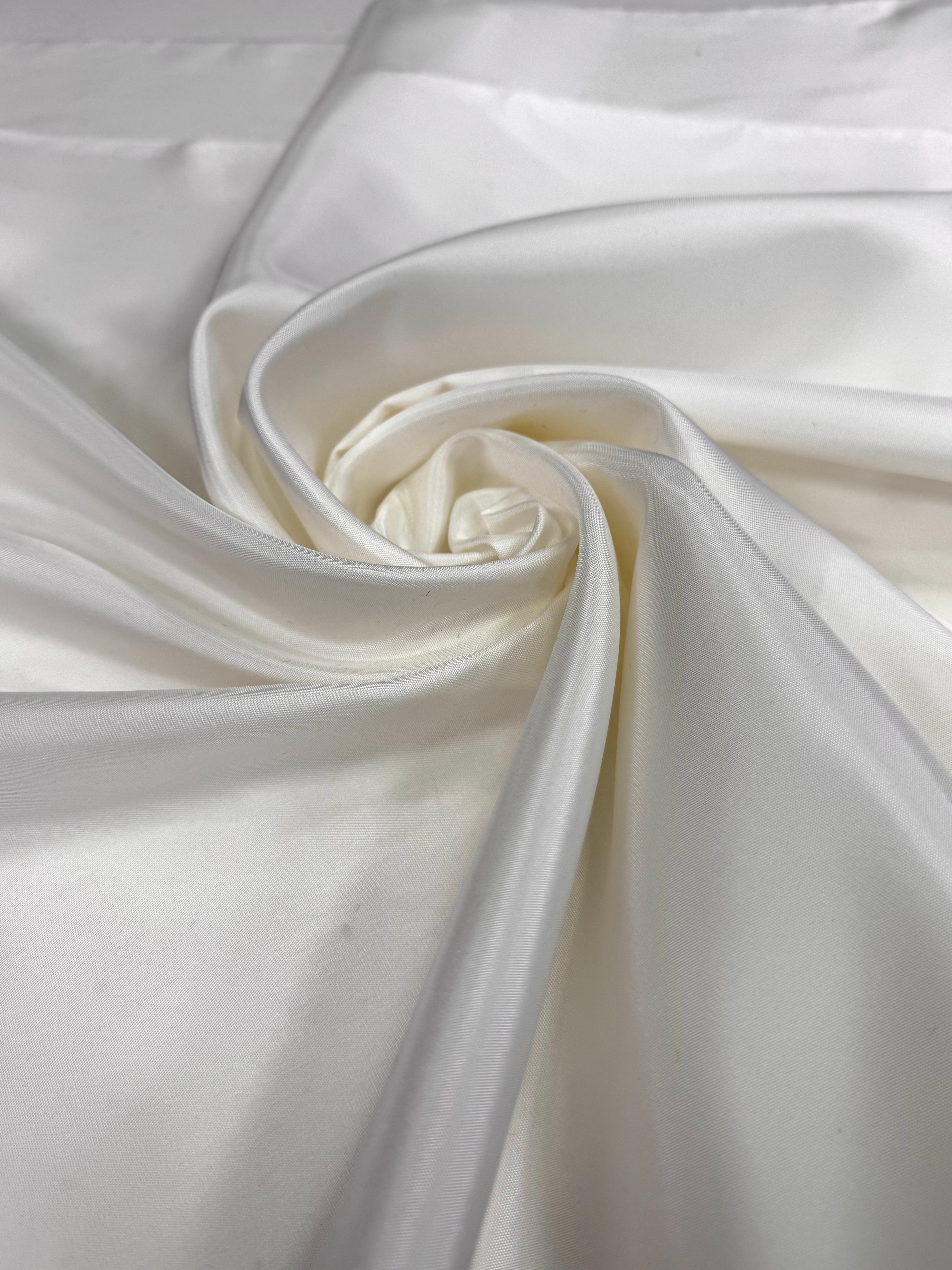 Captuseala Vegetala, Ivoire