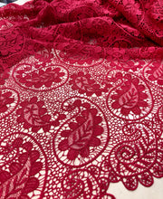 Broderie Sparta, Trandafiriu