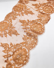 Dantela Chantilly 28cm