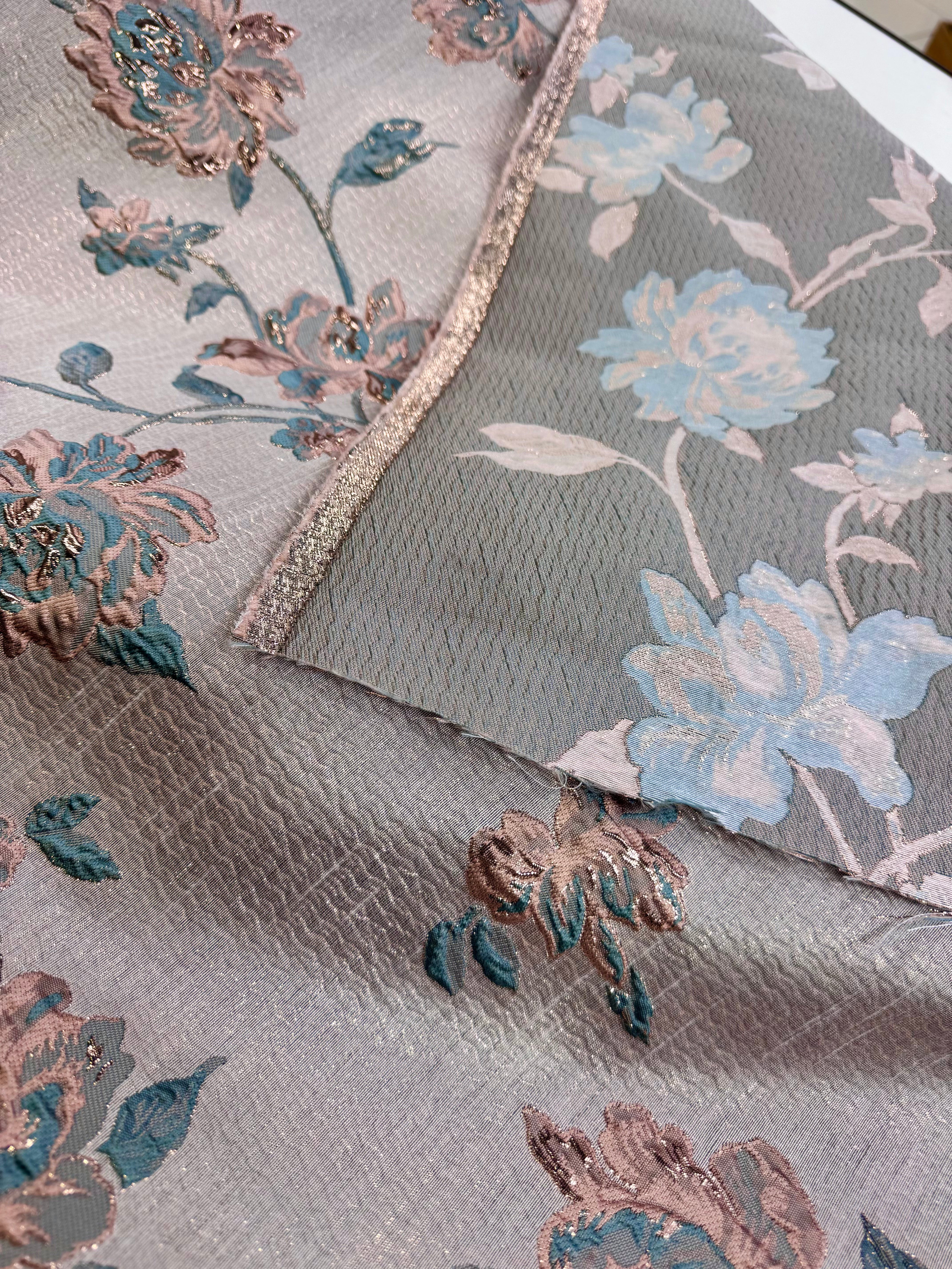 Brocard Cu Fir Lame, Verde