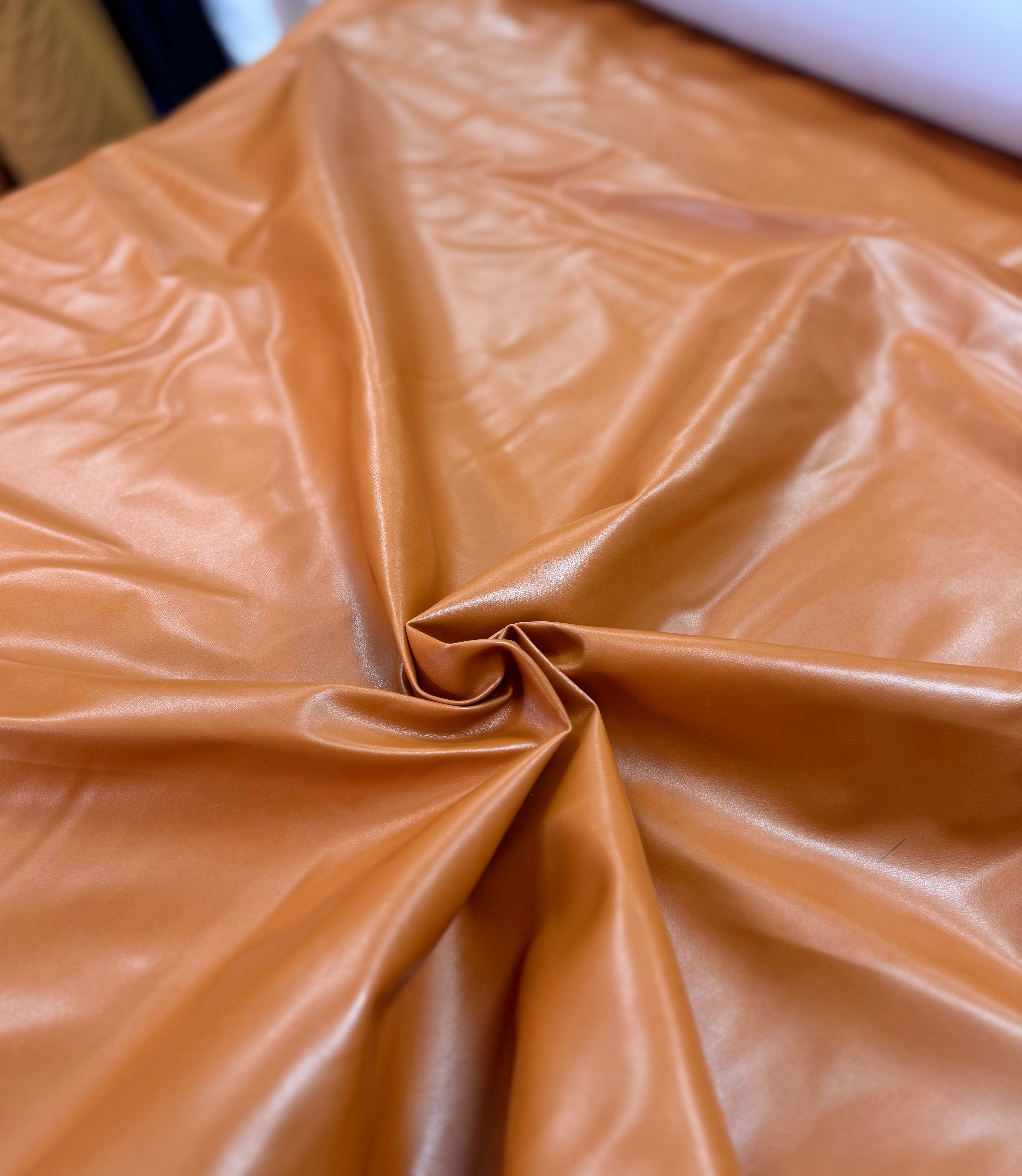 Piele Ecologica Elastica, Maro Coniac