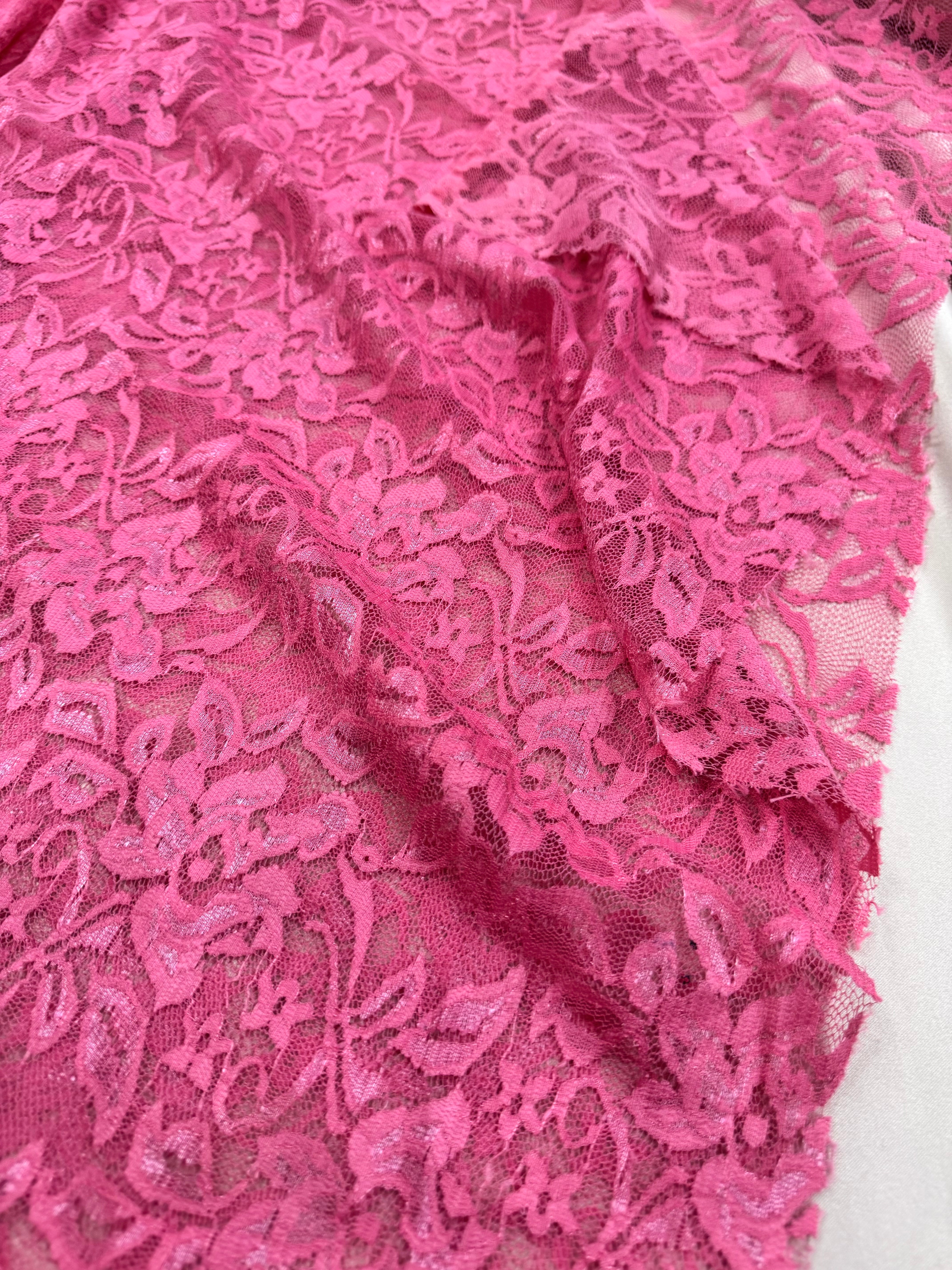 Dantela elastica Roz